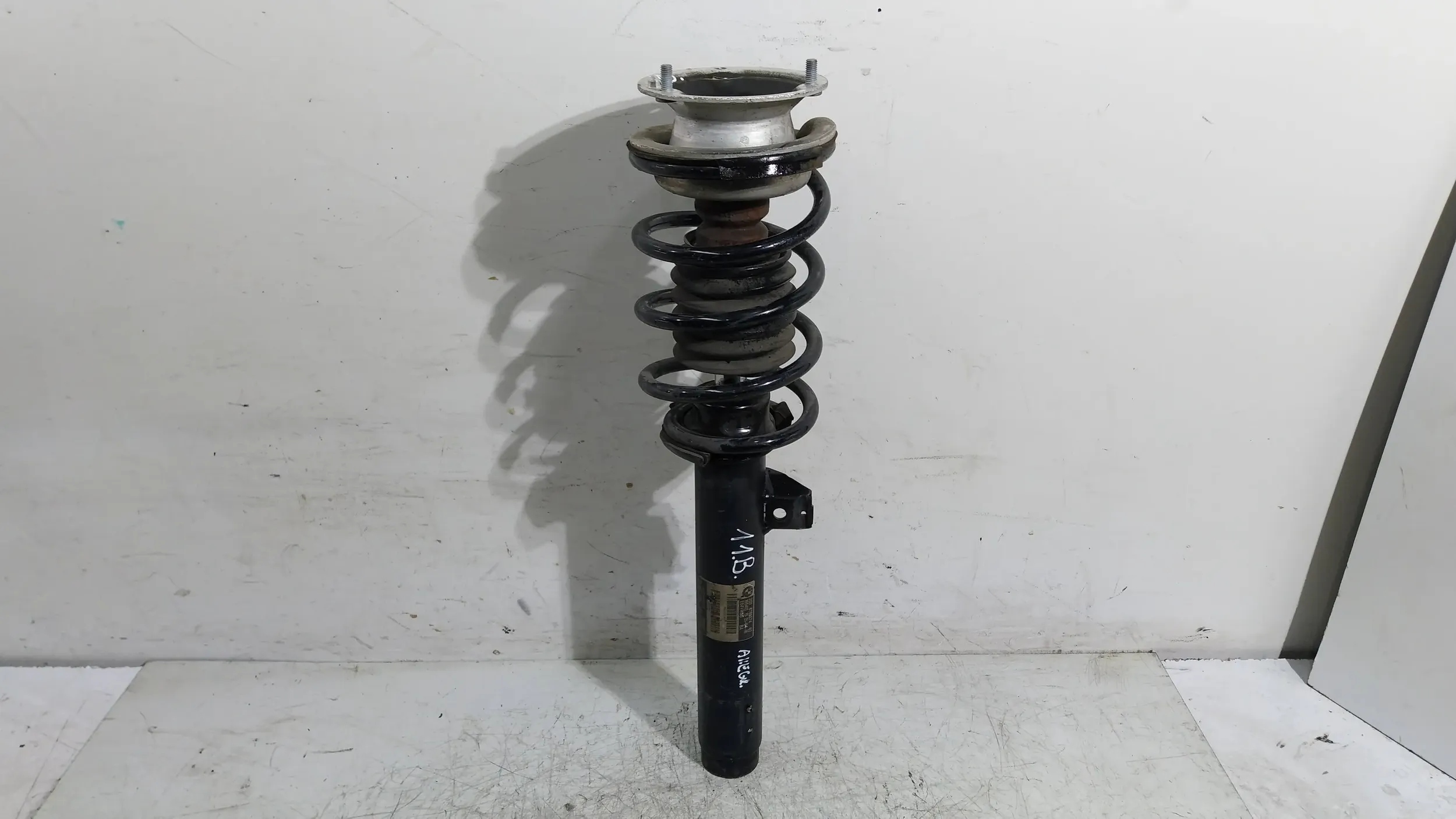 shock absorber front right 6789574 BMW X1 E84 N47