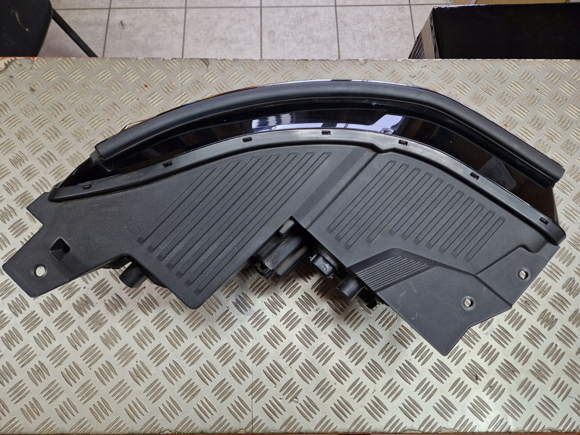 LICHT RECHTS ODER LINKS VORNE FULL LED HYUNDAI IONIQ 5 2021R->