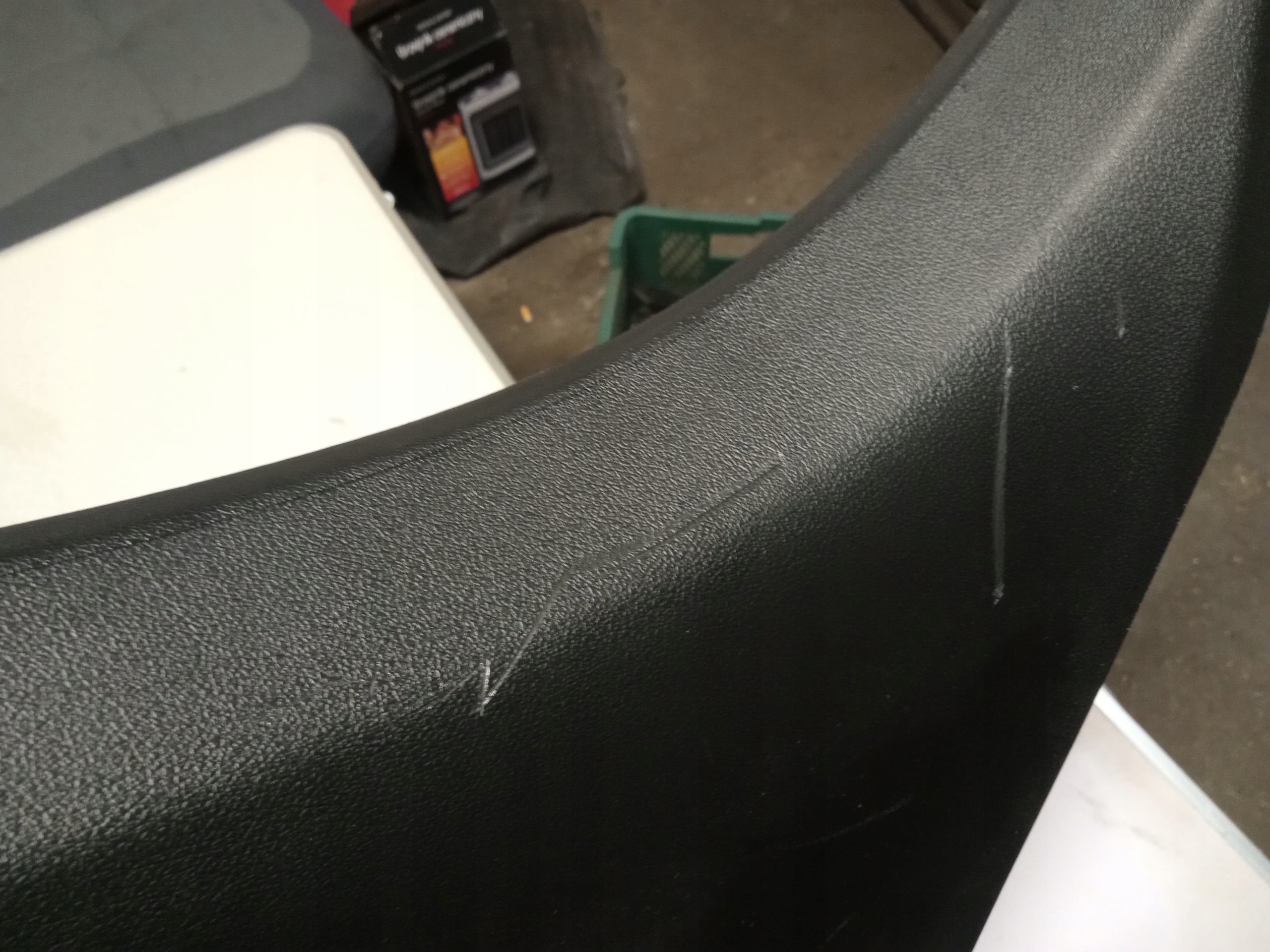 BMW X5 G05 OSŁONA SŁUPKA LEWA KRATKA NAWIEWU OBUDOWA NAWIEW 7434275 Producent części BMW OE