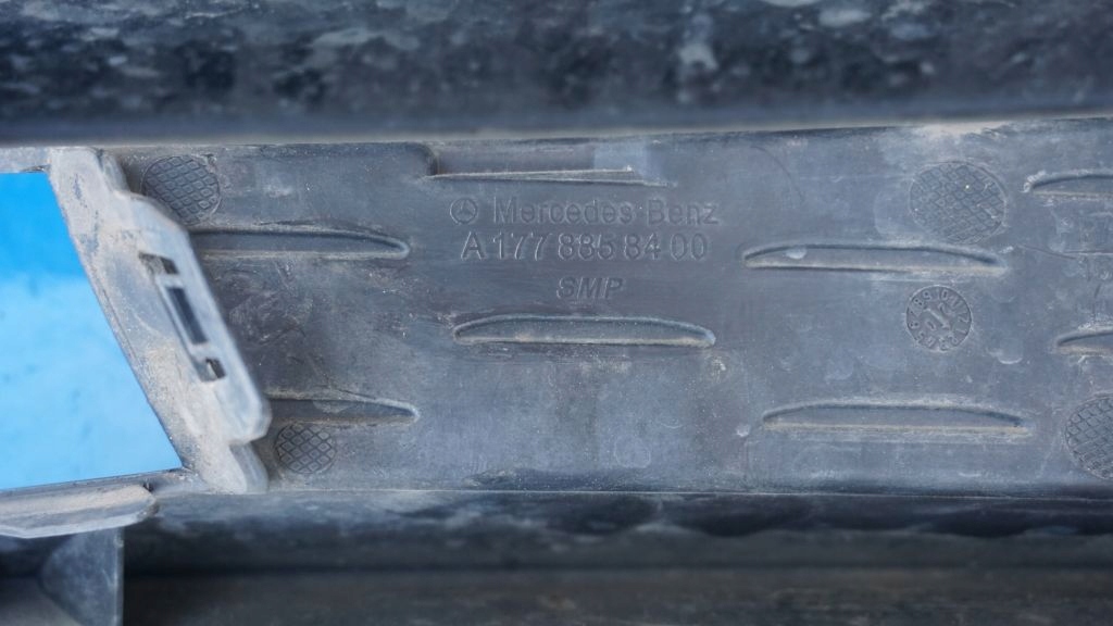 MERCEDES A W 177 AMG - right grid of a bumper front