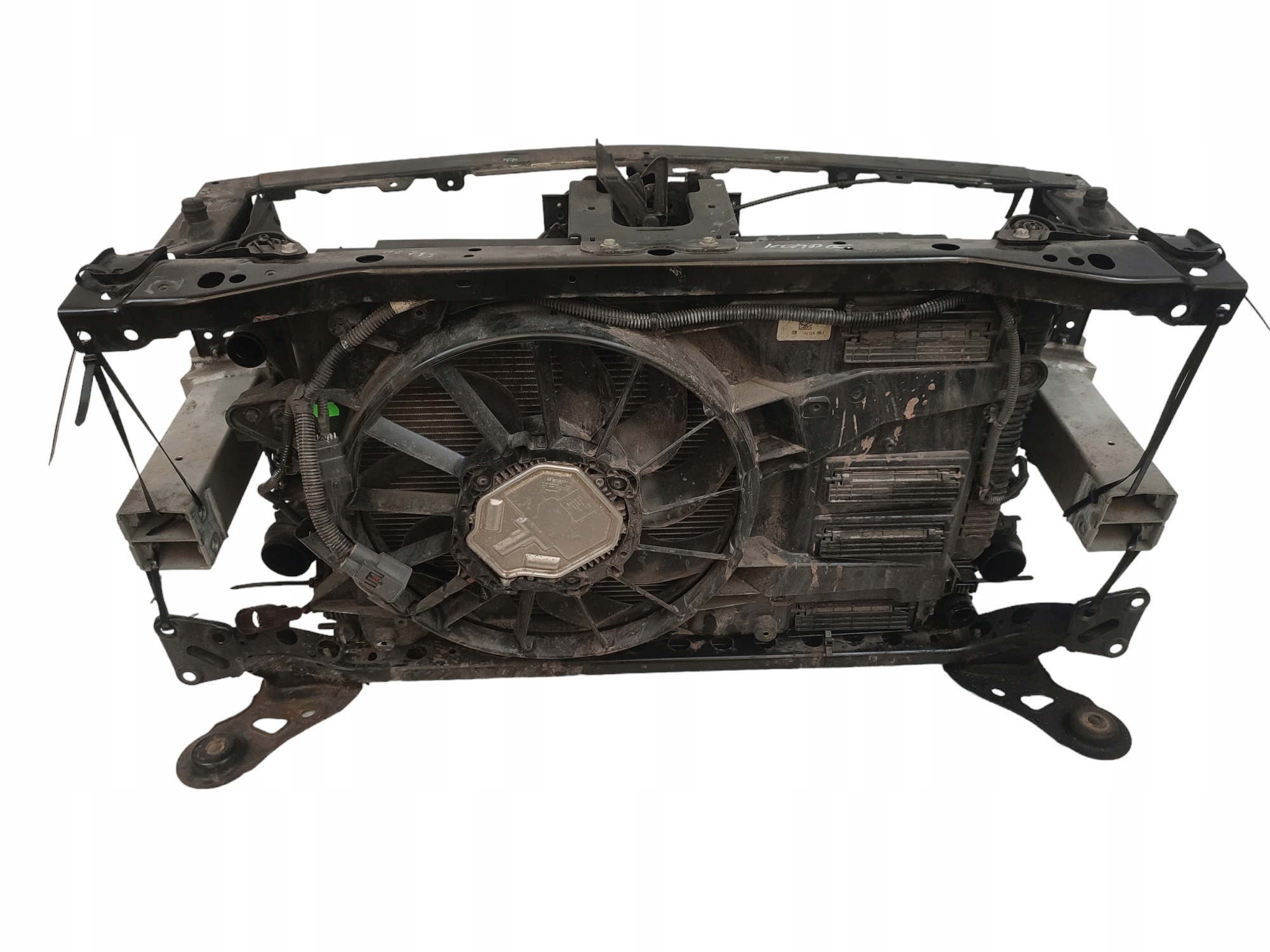 PAS PRZEDNI WZMOCNIENIE BELKA CHŁODNICE OPEL INSIGNIA B (17-20) 1.6 CDTI Waga produktu z opakowaniem jednostkowym 35 kg