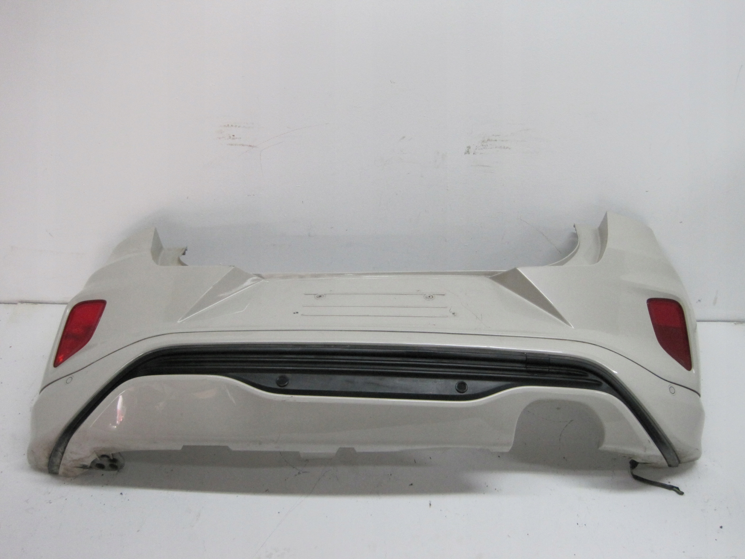 bumper FORD PUMA ST-LINE 4 PDC rear part rear