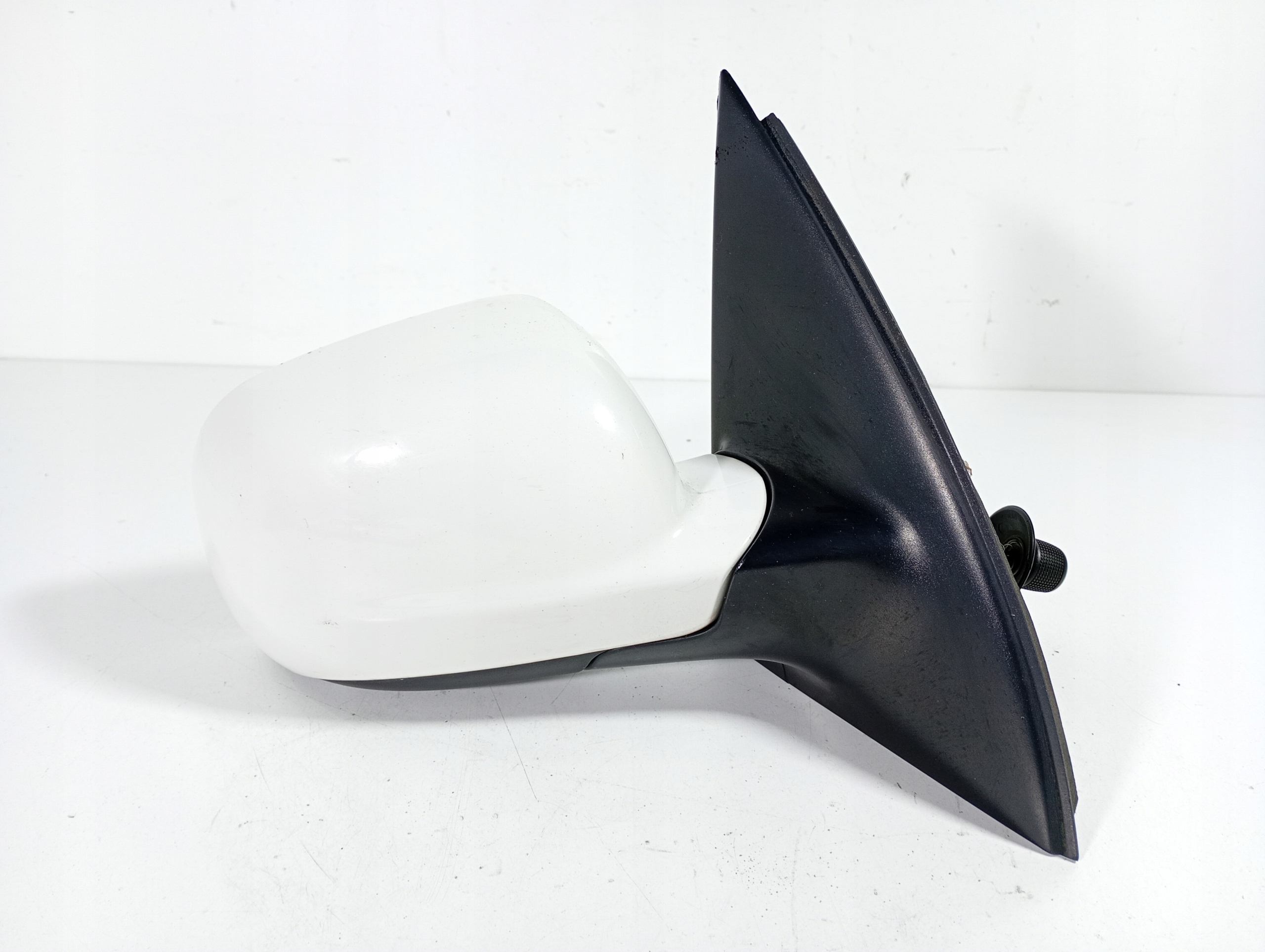 VW Lupo 98-05 mirror right manually kod lakieru AUC