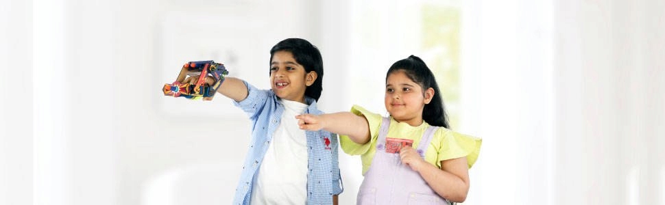 FASCYNUJĄCE STRZAŁY - MECHANICZNY PISTOLET POWIETRZNY SMARTIVITY Liczba elementów 1