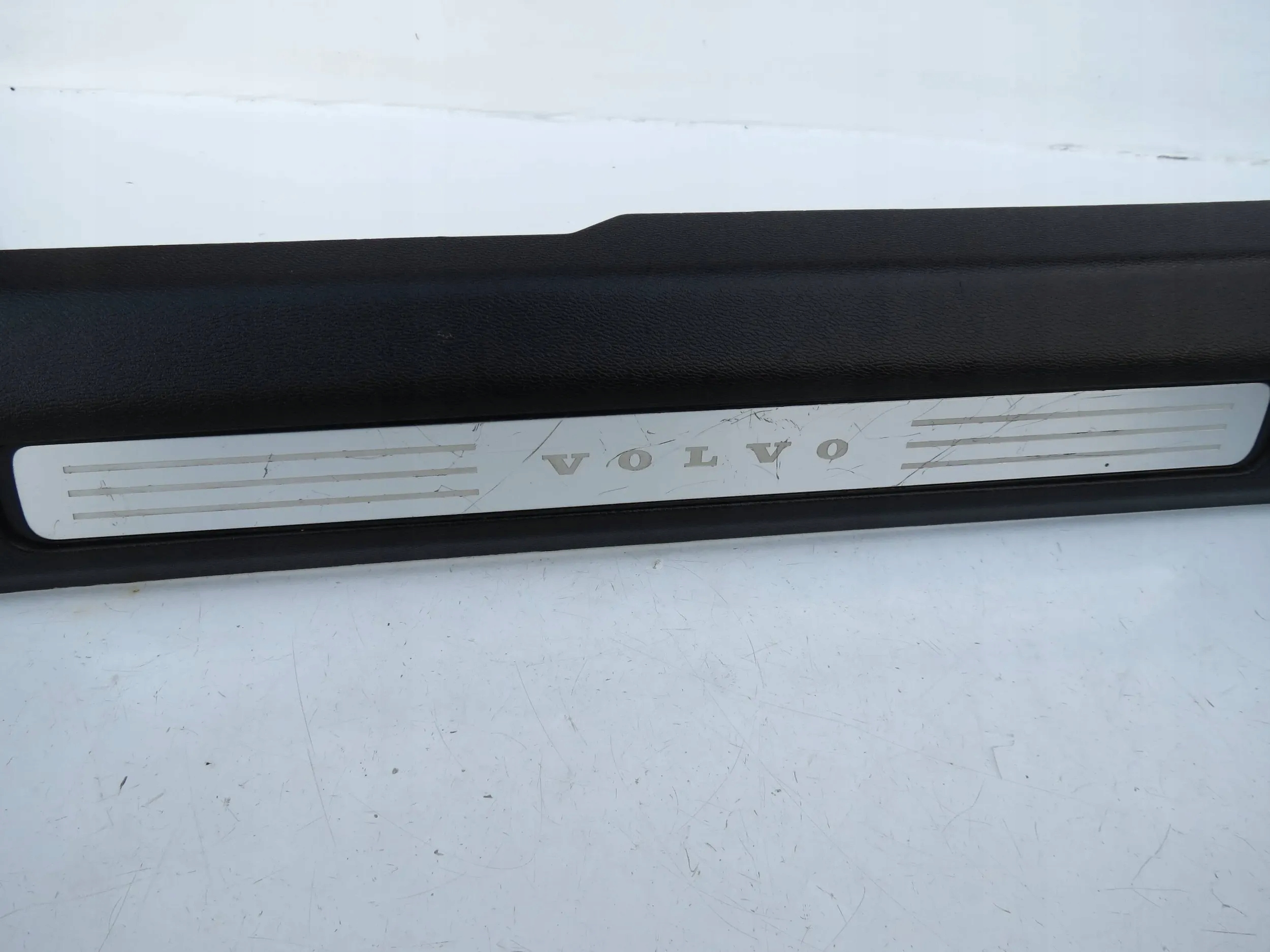 moulding cap cover of the threshold threshold right VOLVO XC60 II 17