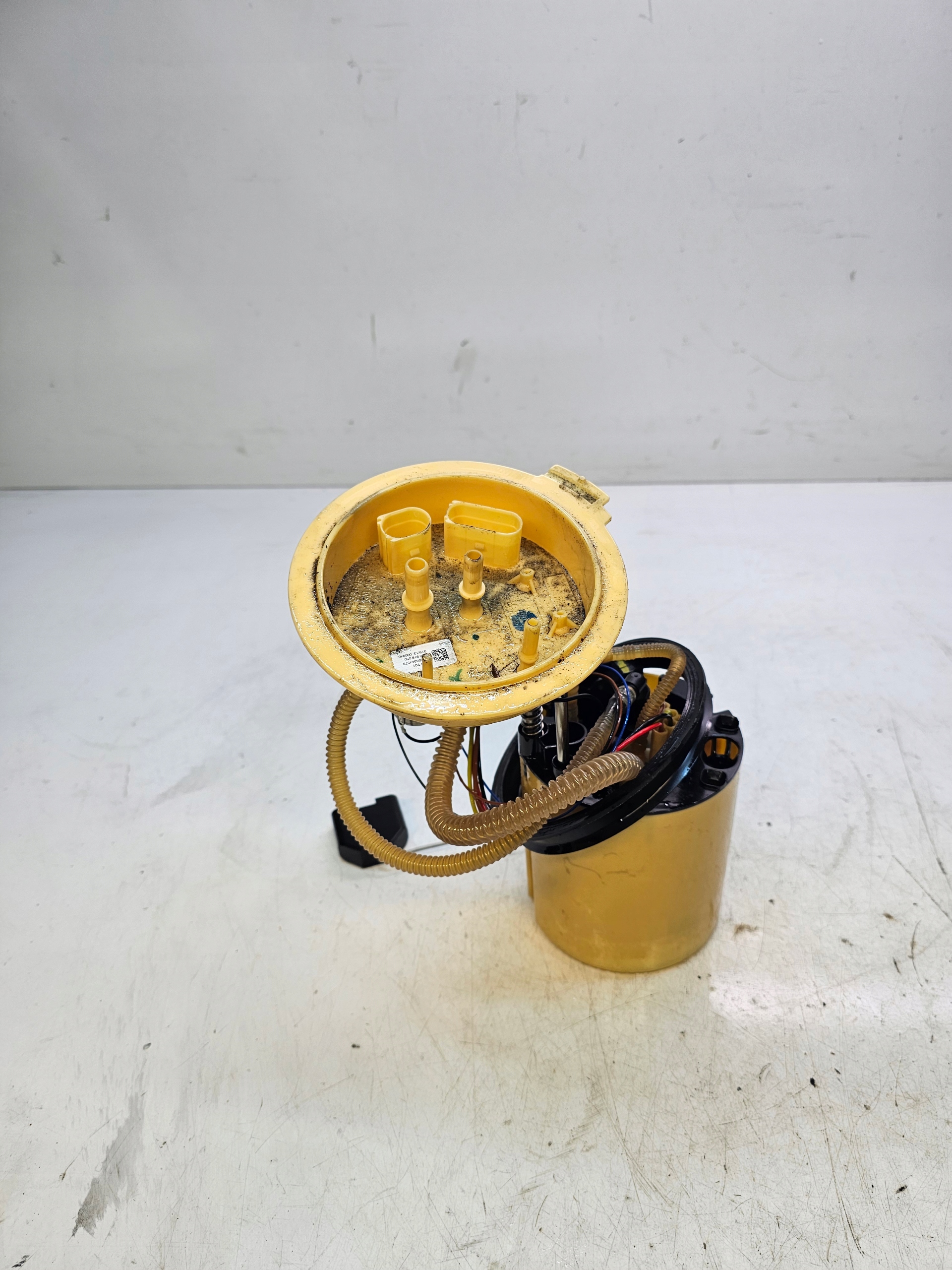 feed pump AUDI A6 C7 A7 3.0 TDI 4G0919050