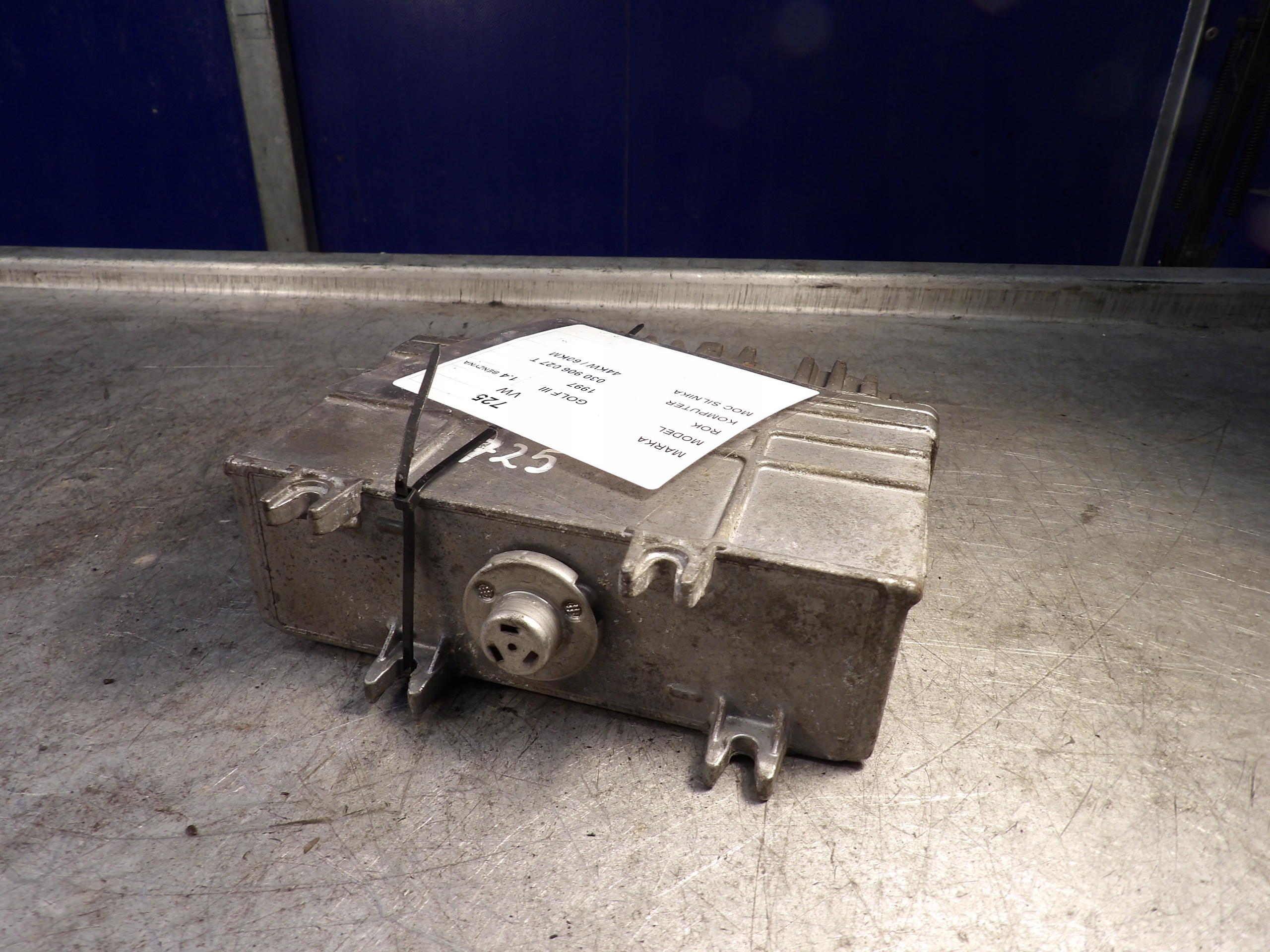 Volkswagen Golf III computer, control unit 0261203613, 030906027T