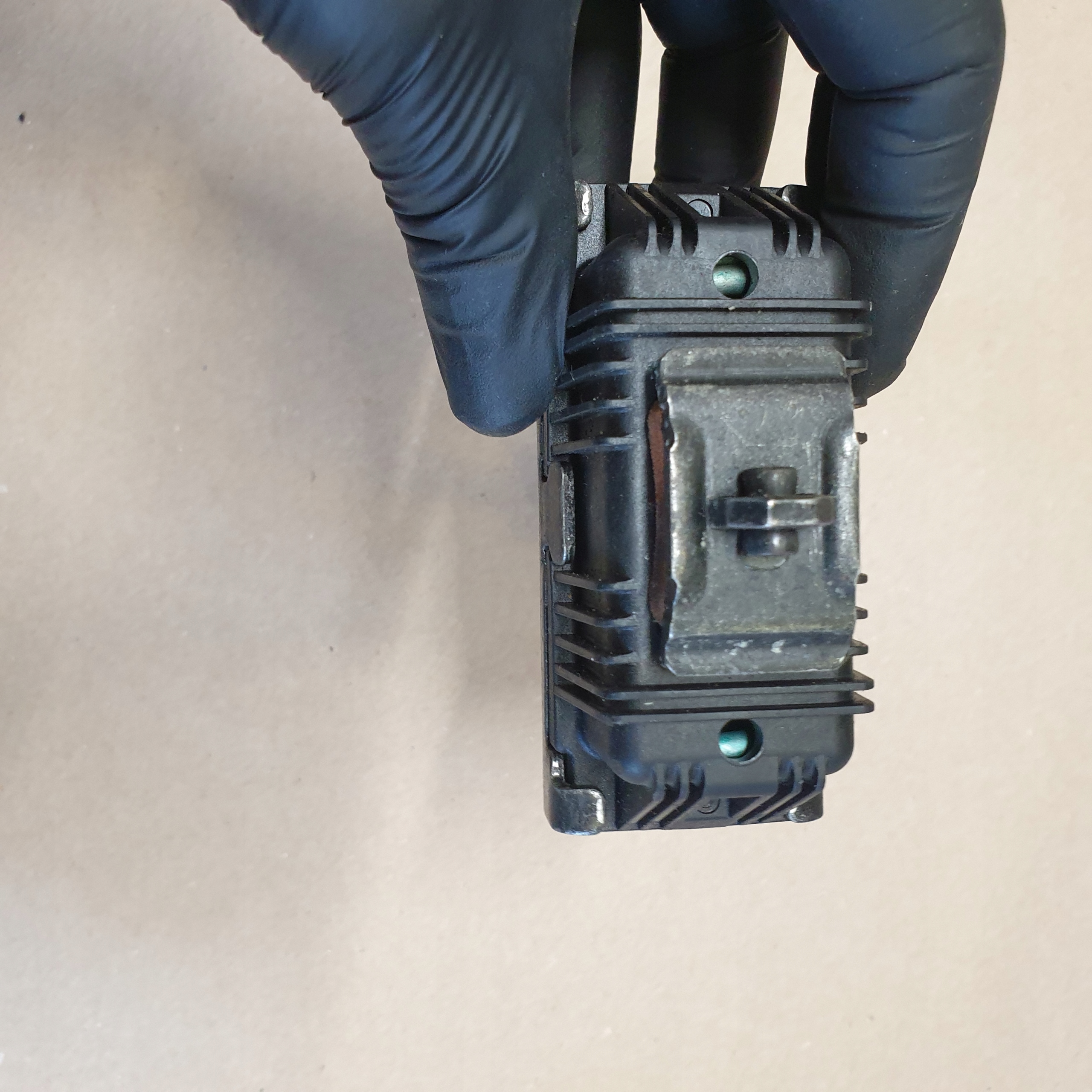 limiter door L/P front BMW X5 E70 X6 E71