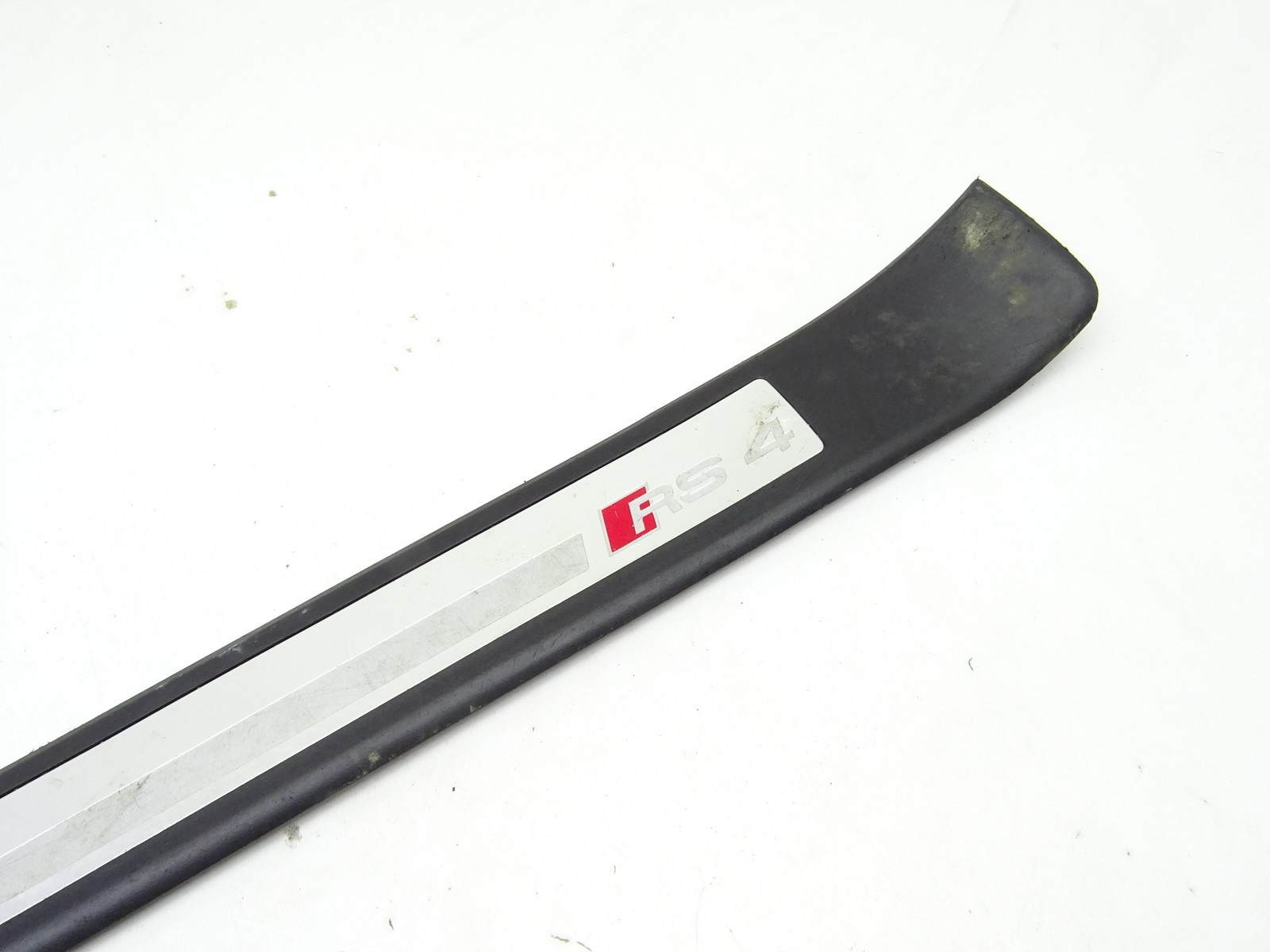 moulding cap threshold left front AUDI RS4 B7 8E0853373F