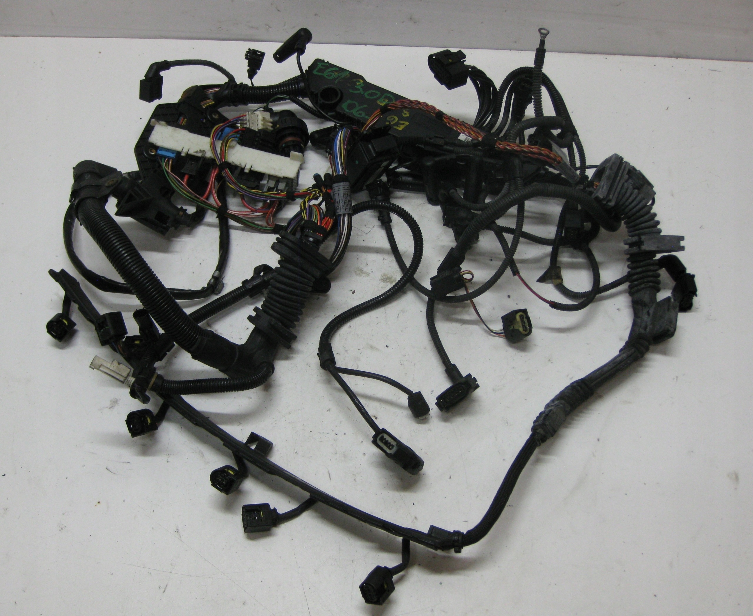 BMW 5 E61 3.0 D bundle of the engine 8583552 53781210