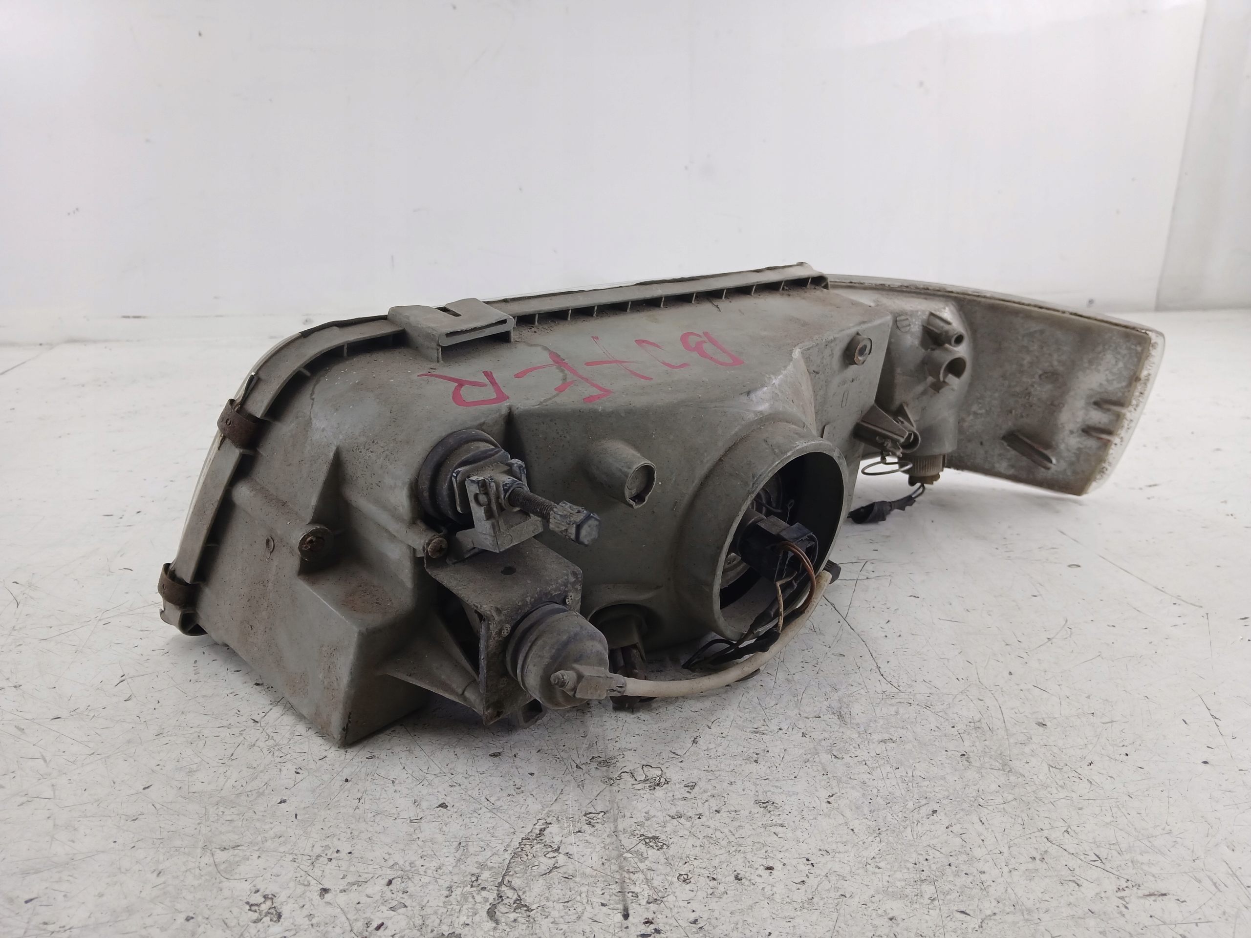 PEUGEOT BOXER and light right front + indicator GRATIS