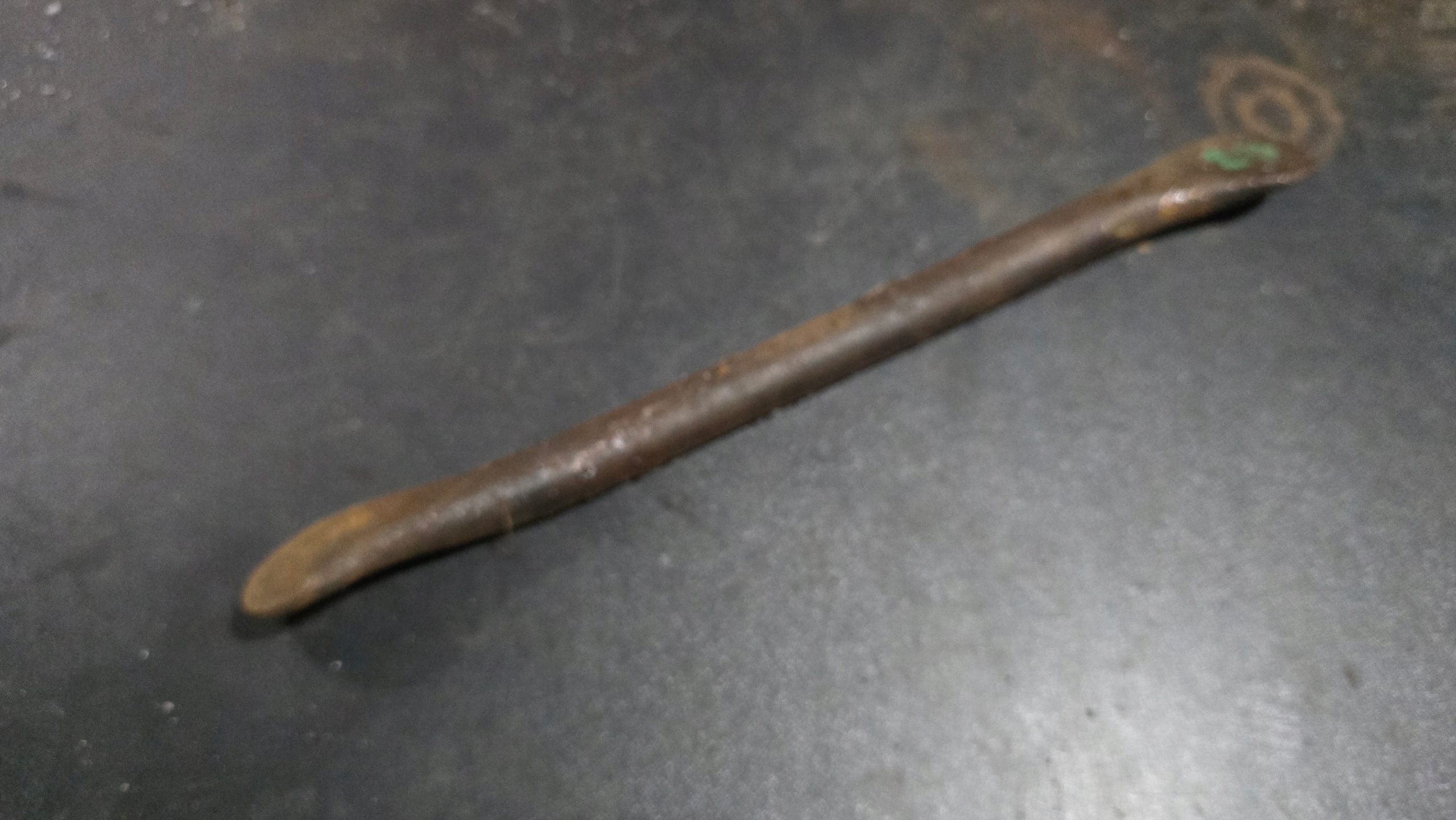 STARY KLUCZ ŁYŻKA DO KÓŁ OPON MONTÓWKA MOTOCYKL SAMOCHÓD