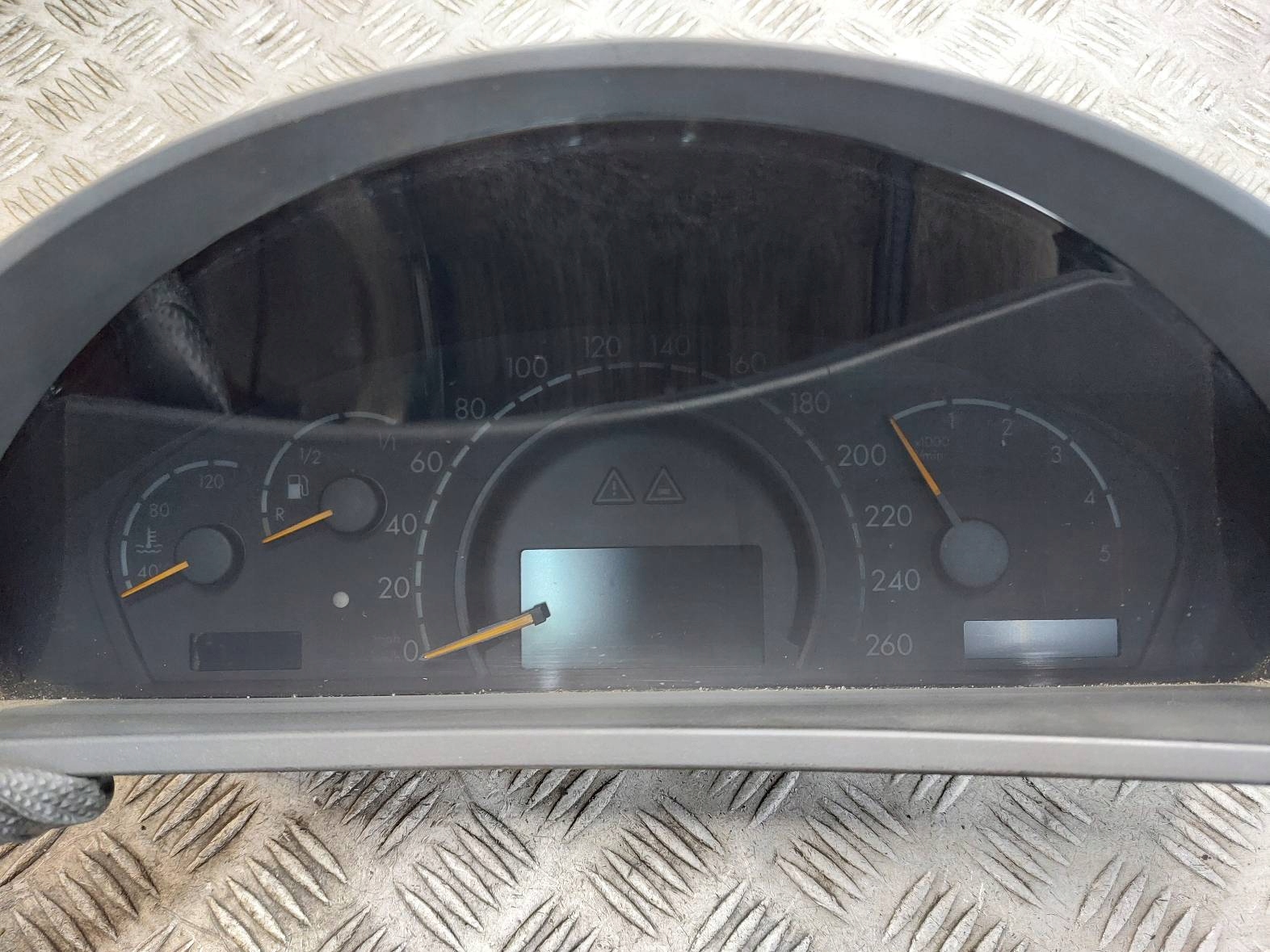 dials dials MERCEDES-BENZ W220 S320 3.2 CDI 2205401211