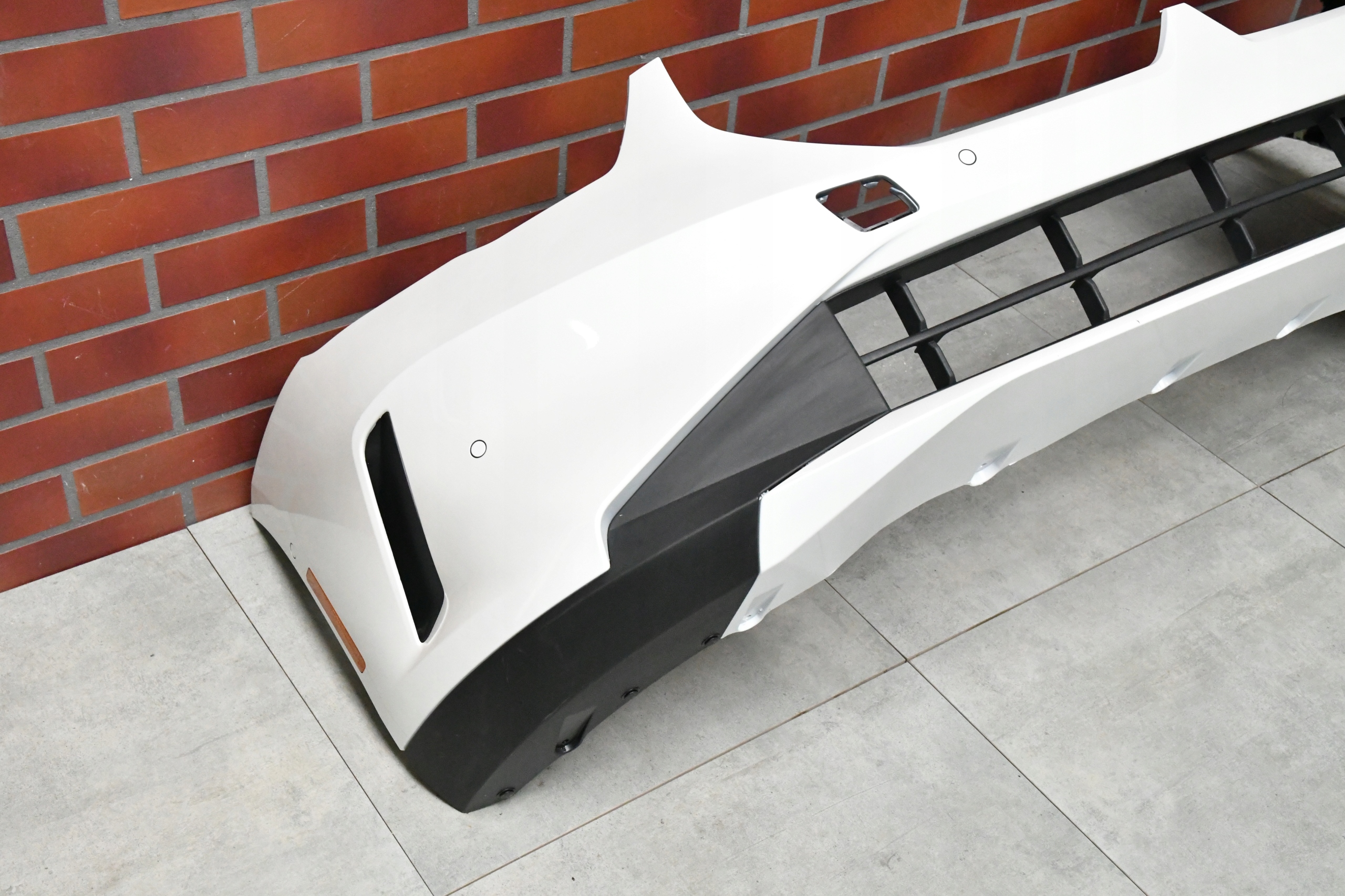 bumper front front BMW 5 G60 G61 MINERALWEISS A96 USA