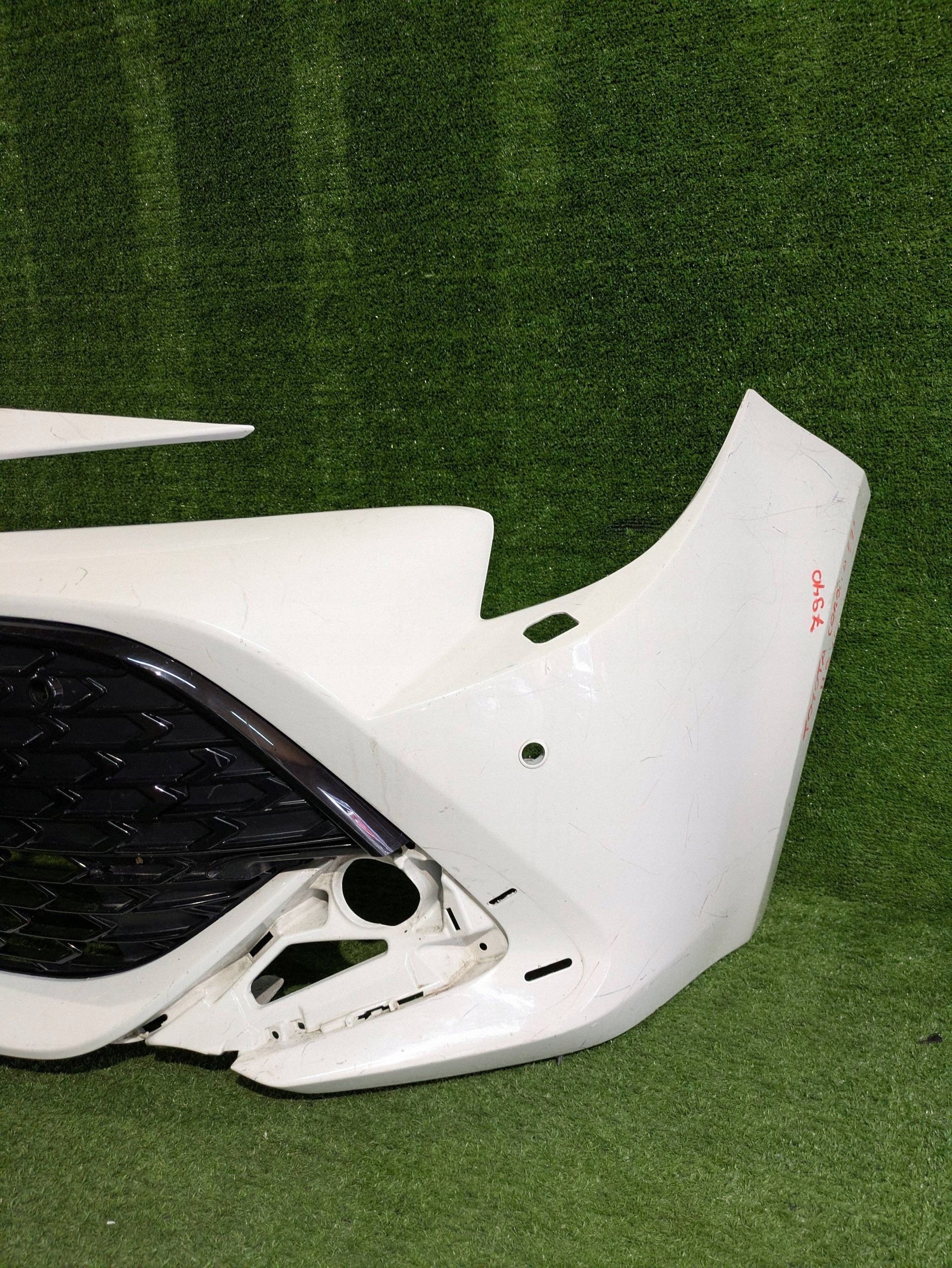 front bumper front TOYOTA COROLLA E21 HB KOMBI LIFT NR.Z7940