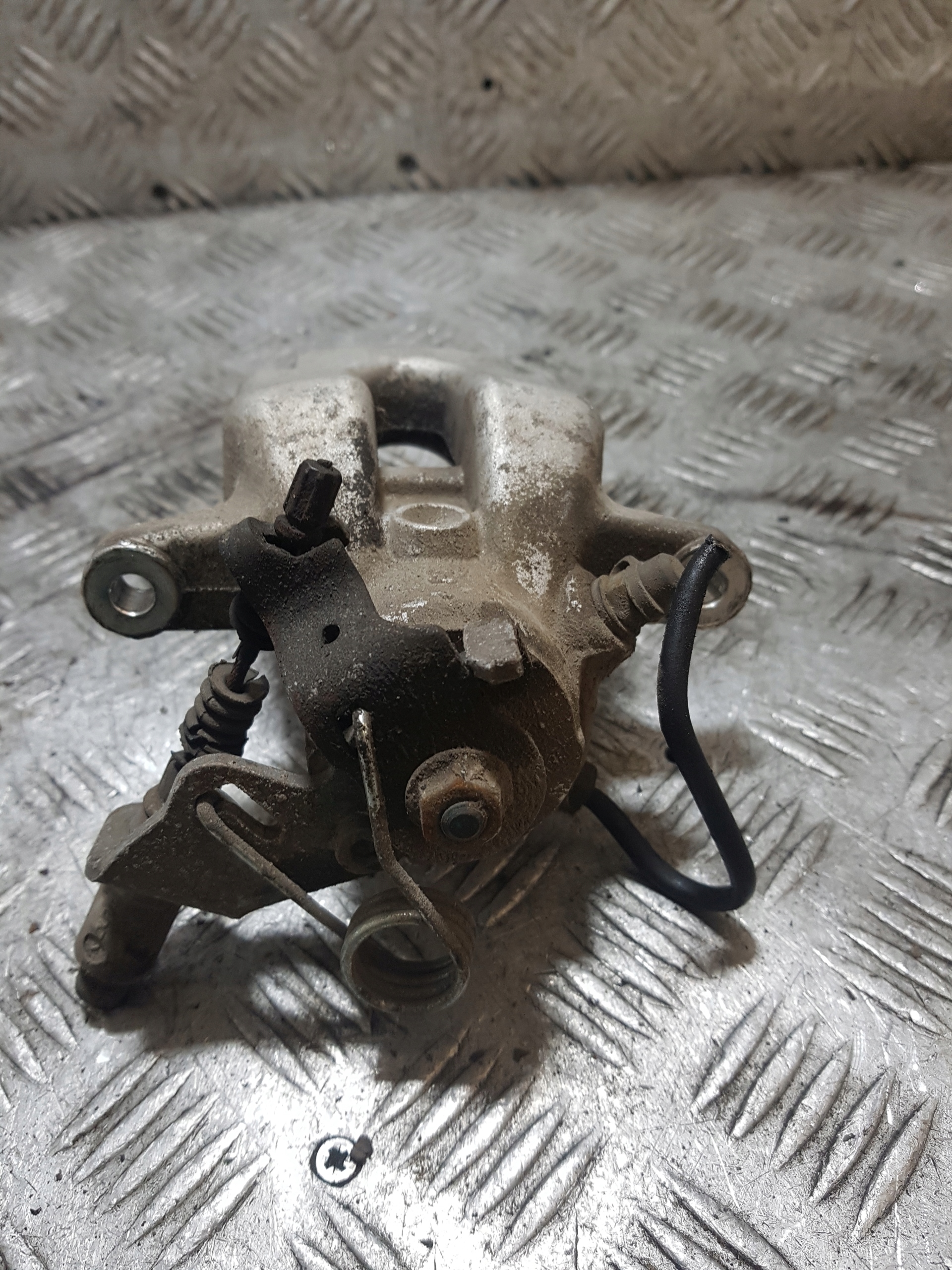caliper brake left rear part rear CITROEN C4 II (B7)