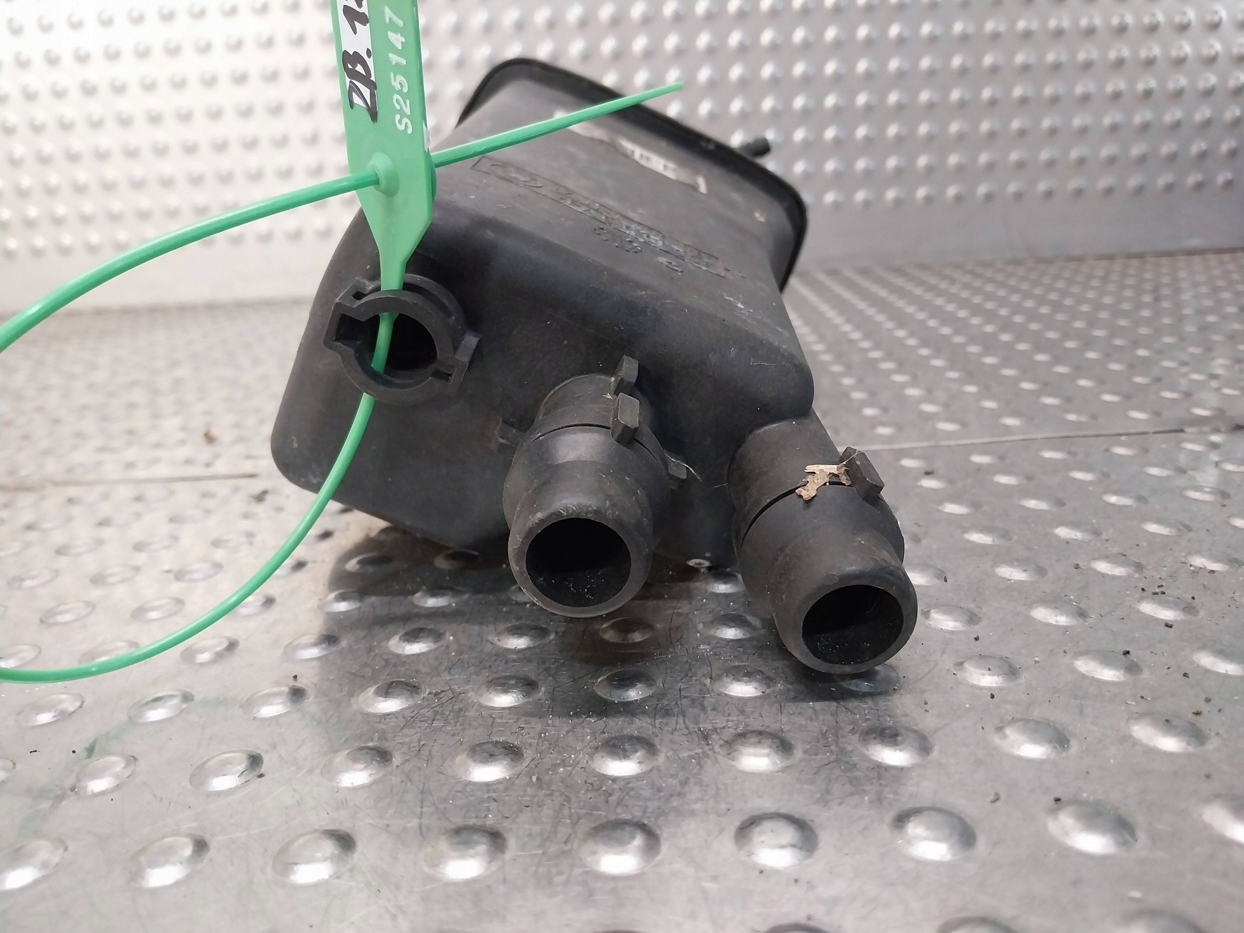 ekspanziona posuda vode 1436381 BMW E39 528i 530i
