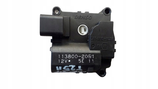 TOYOTA AVENSIS T25 COROLLA E12 SILNICZEK NAGRZEWNICY 113800-2051 - 3 PIN