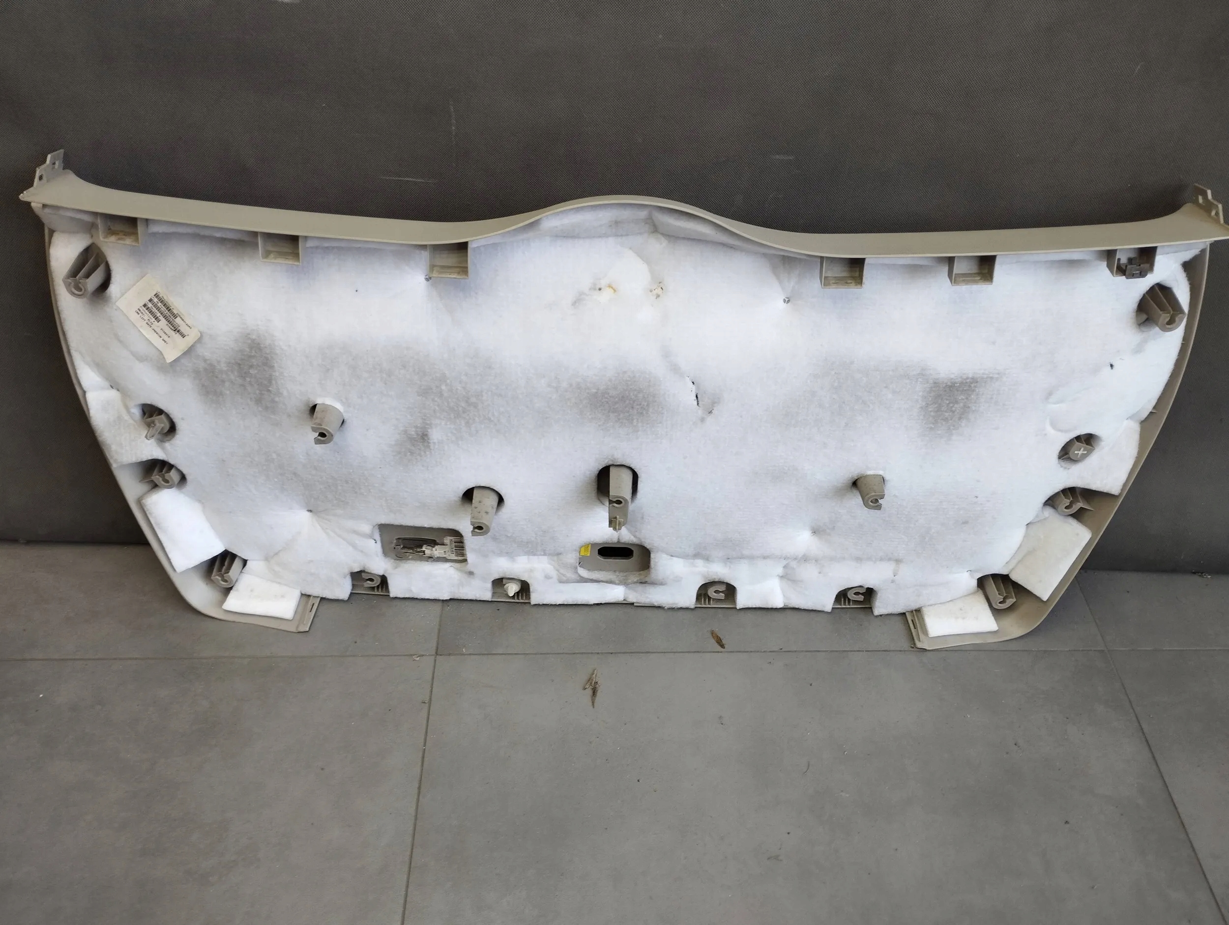 Mercedes ML W164 upholstery bonnet rear part A1647401770
