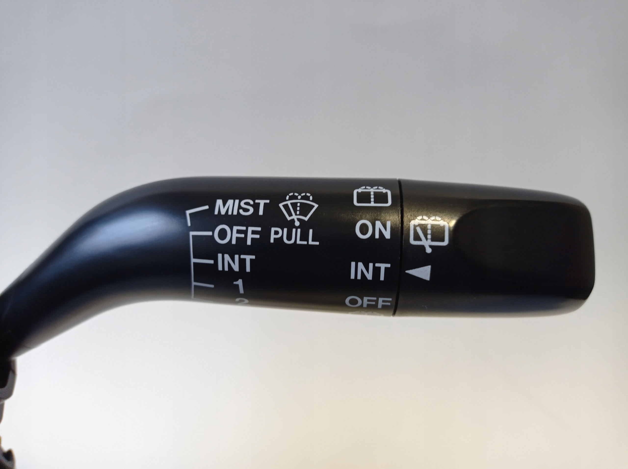 wiper control MAZDA 323F 17B122LH