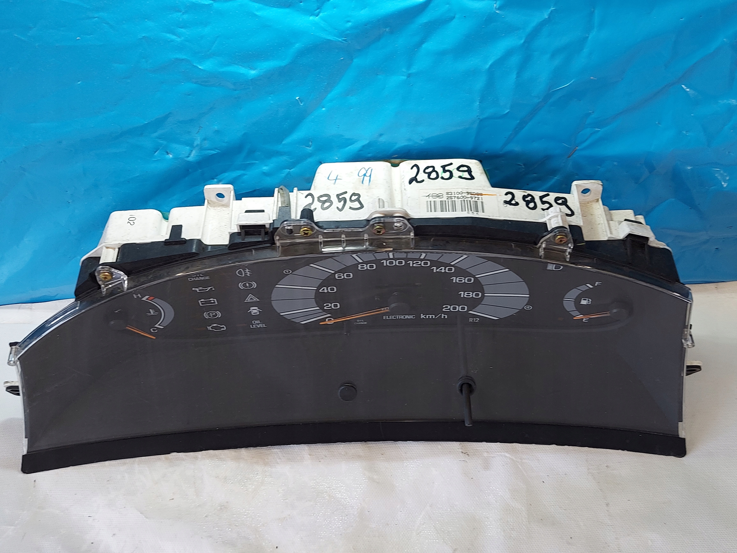 dials clock TOYOTA PREVIA 2.4 B 8310095D88