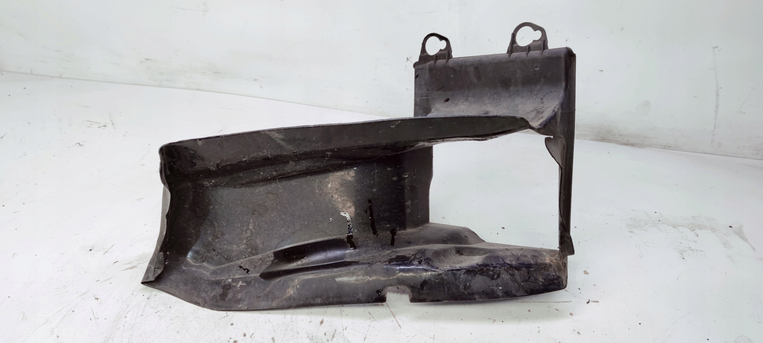 LUFTANSAUGKANAL AUDI A6 C6 LIFT 4F0145333M