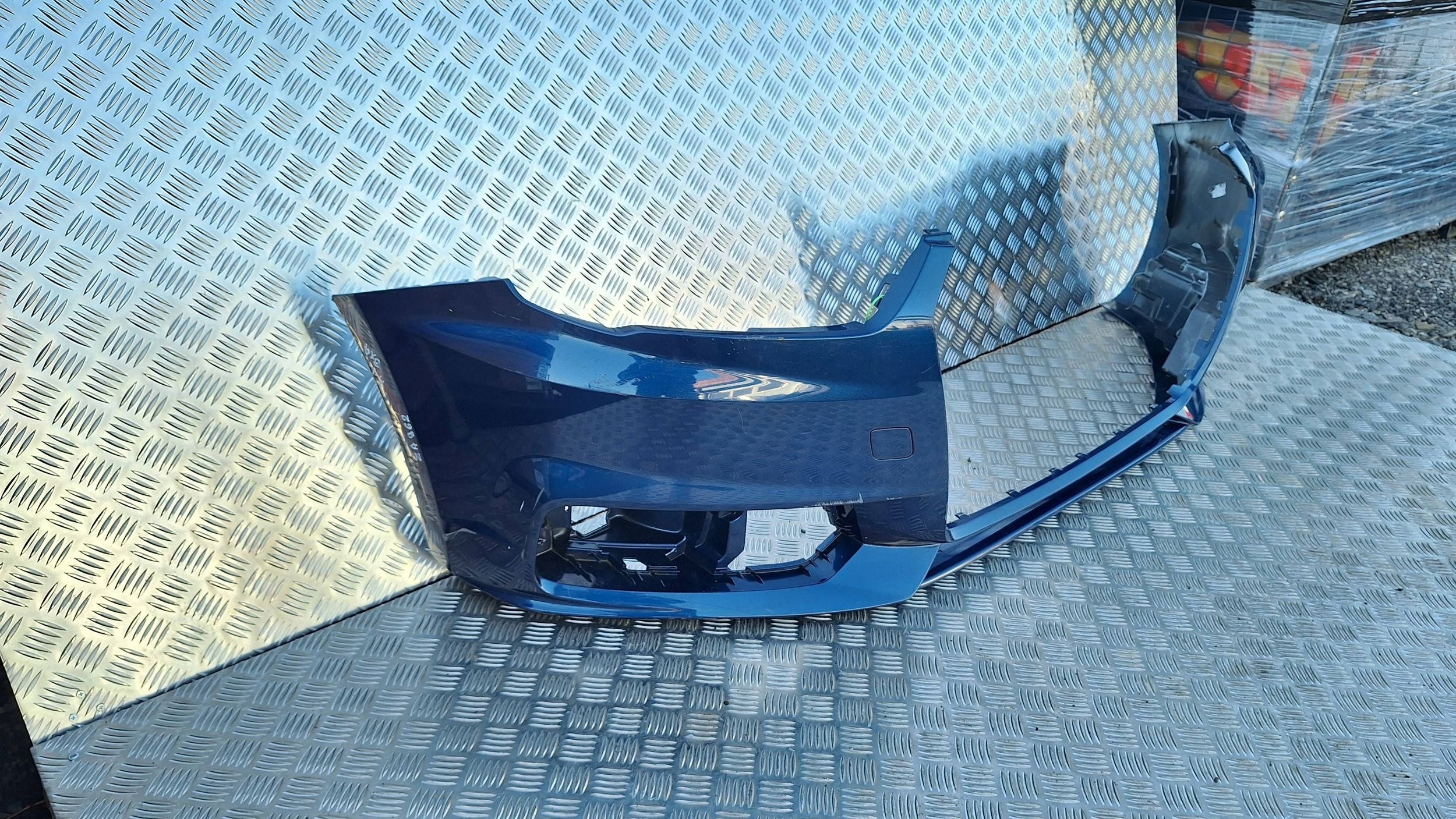 bumper front AUDI A1 LIFT 14- 8XA807437
