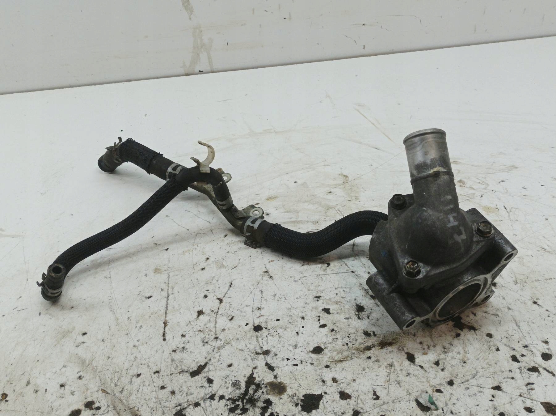 Scatola termostato 1.4 D4D Toyota Auris e (2006-2012)