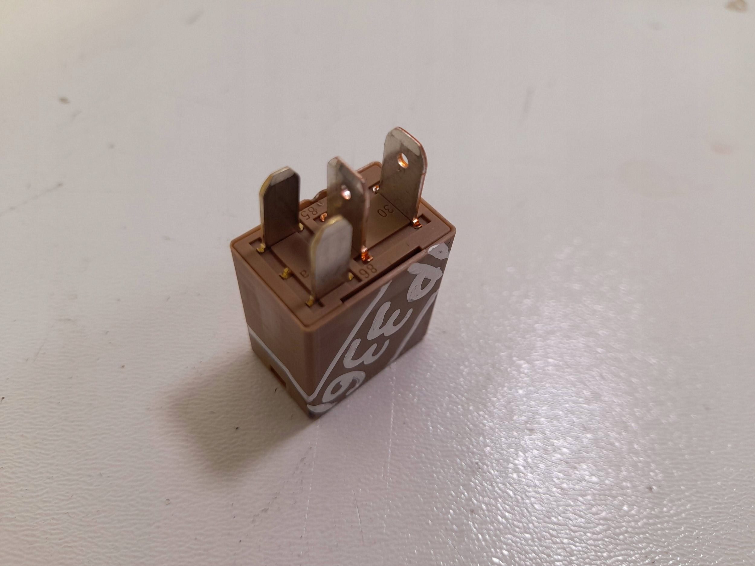 Hyundai i10 III relay 952302P030 (P336)