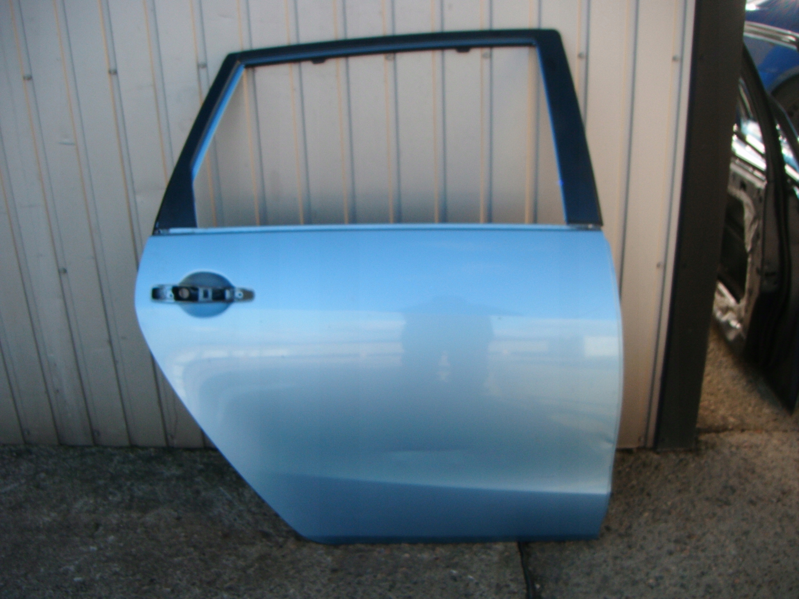 GRANDIS 03-11 LAK T35 DRZWI PRAWE TYLNE