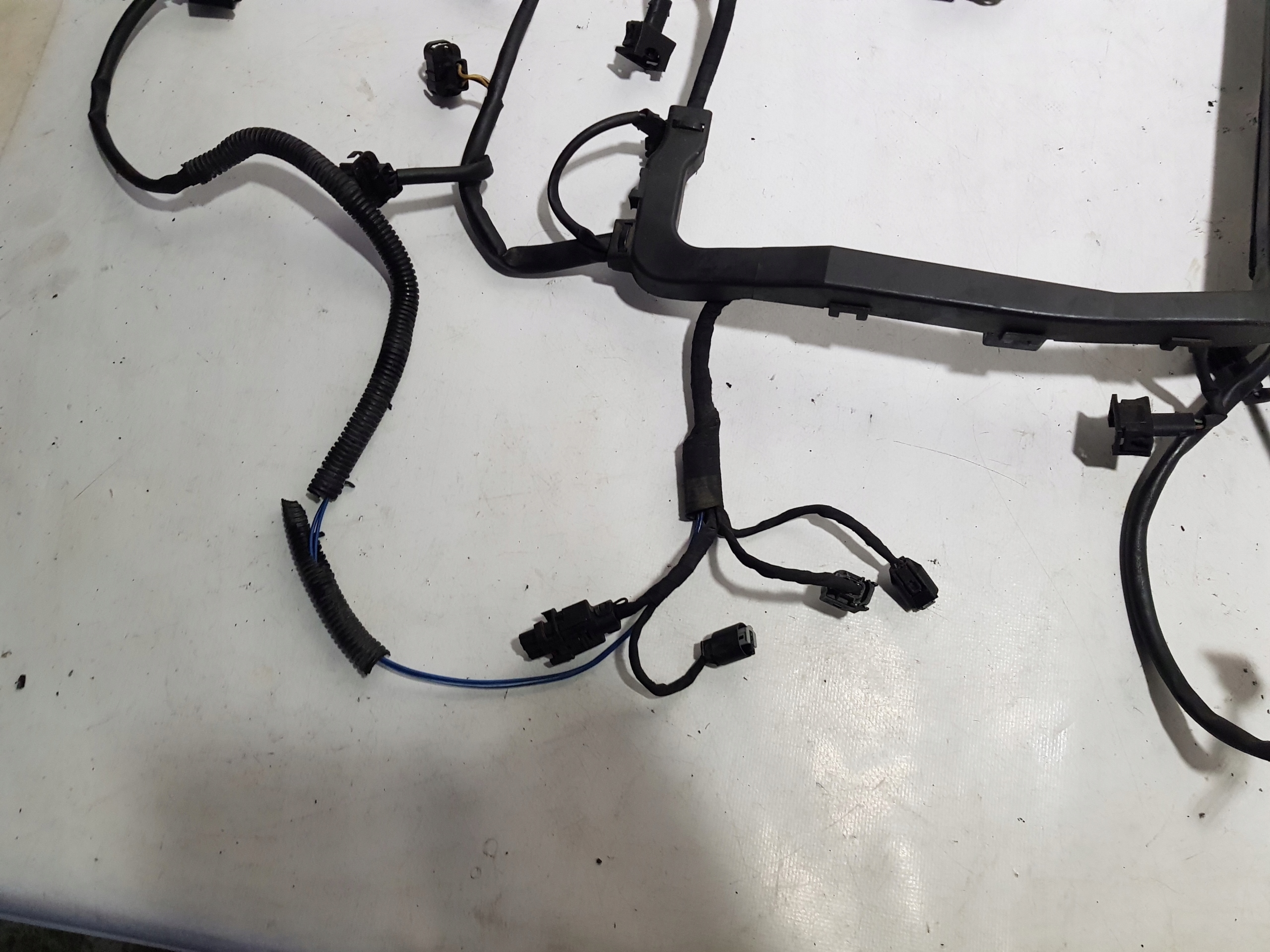 bundle of the engine A2305405706 MERCEDES R230 W230