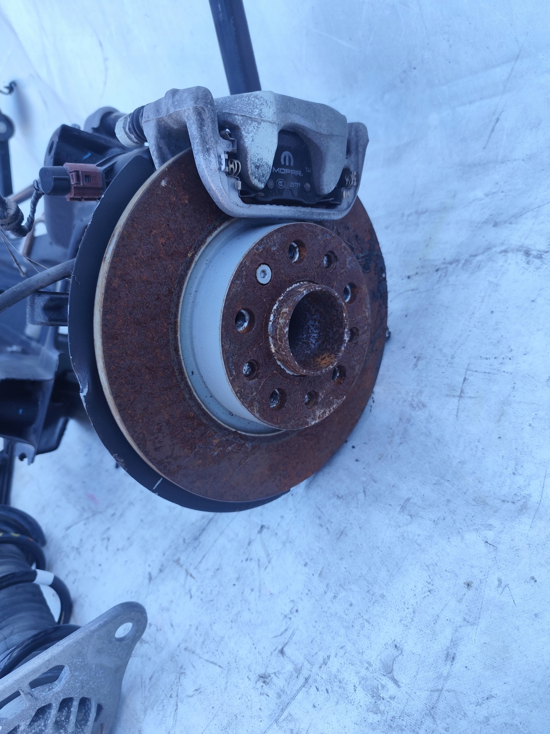 JEEP RENEGADE sususpension rear part subframe DEMONTAZ