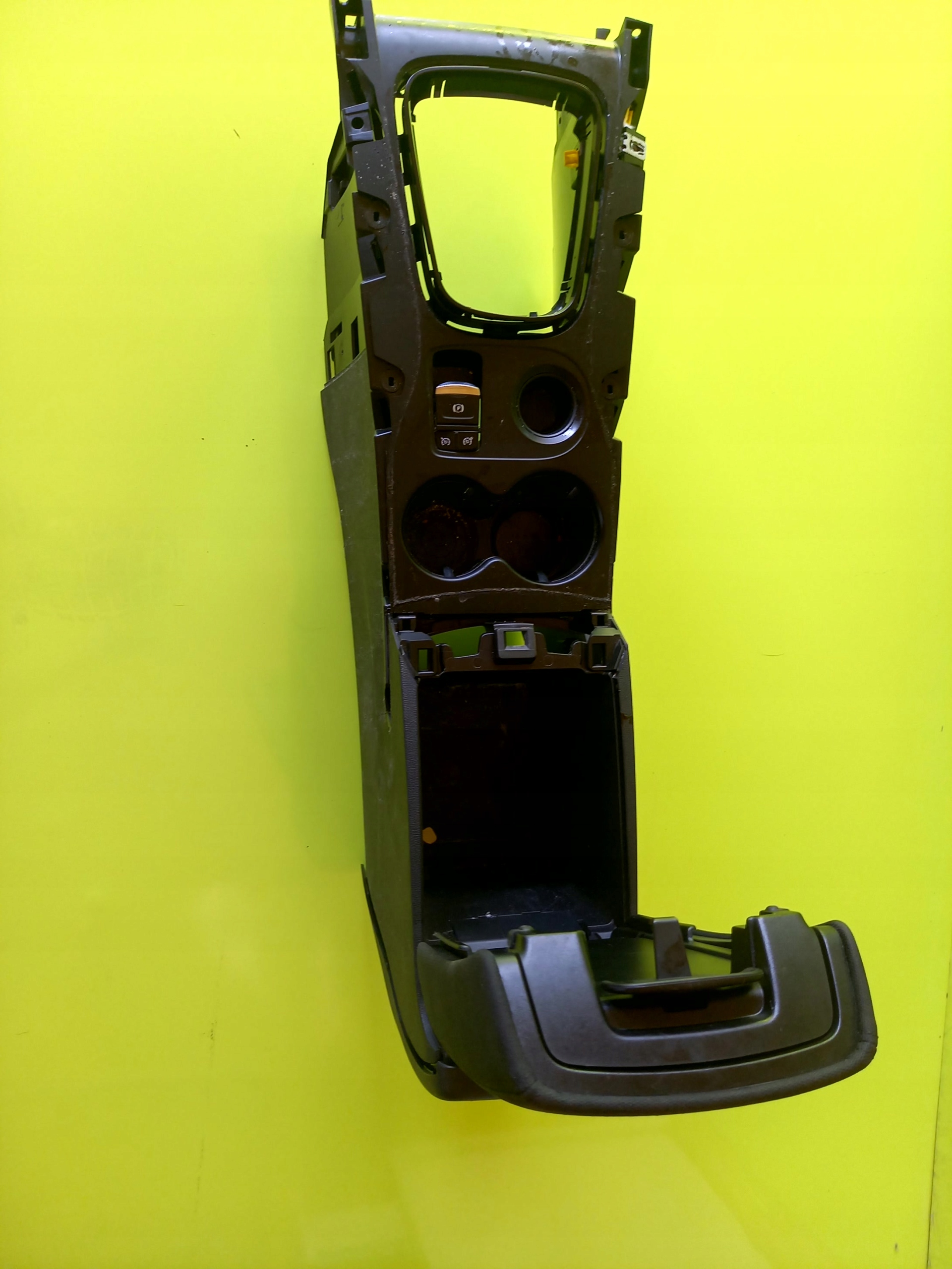 тунель подлокотник renault KADJAR 20R