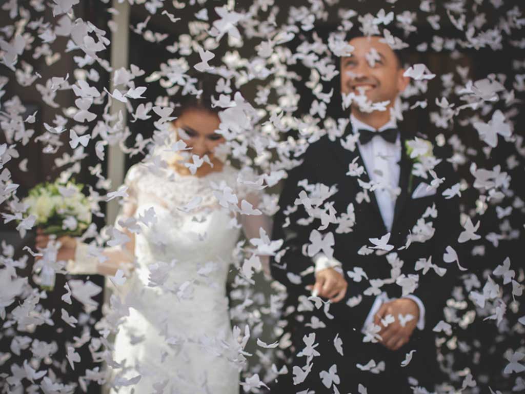 Tuba strzelająca XXL MOTYLKI 80 cm KONFETTI tuby motyle BIAŁE ślub WESELE Marka Party Deco