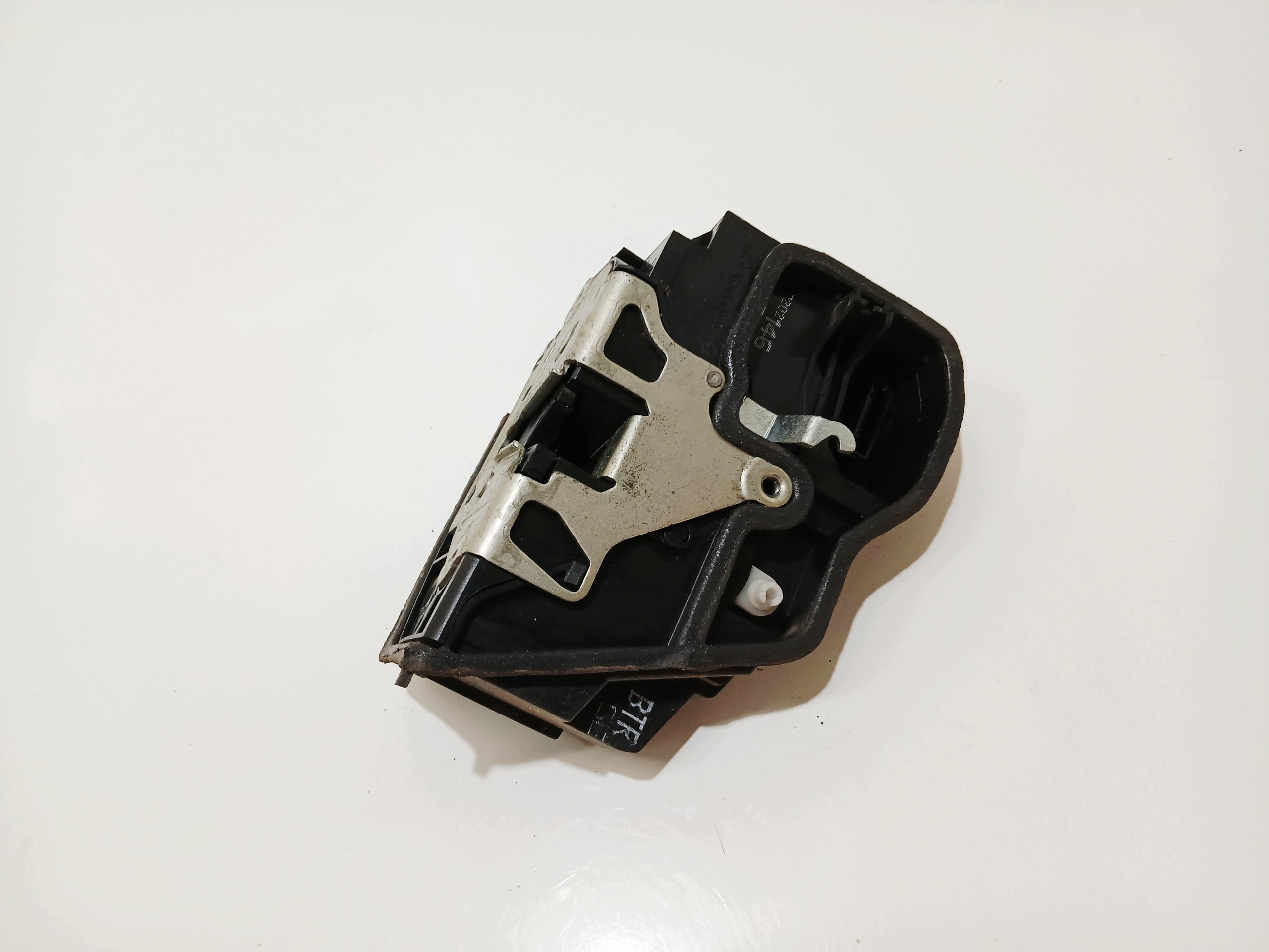 lock door right front front BMW E60 E61 7202146 5 PIN EU ( 0000132)