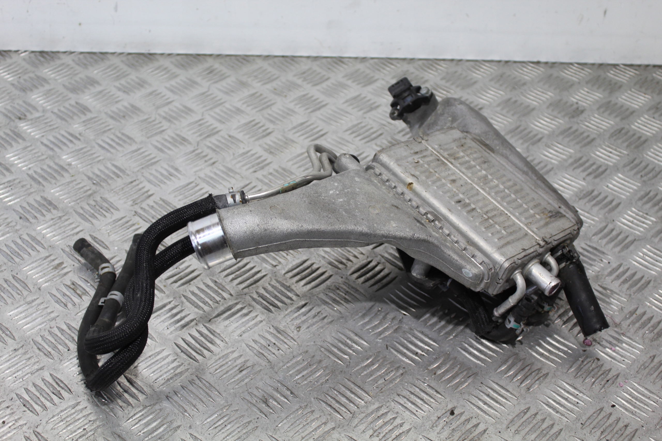 radiator intercooler TOYOTA CHR C-HR