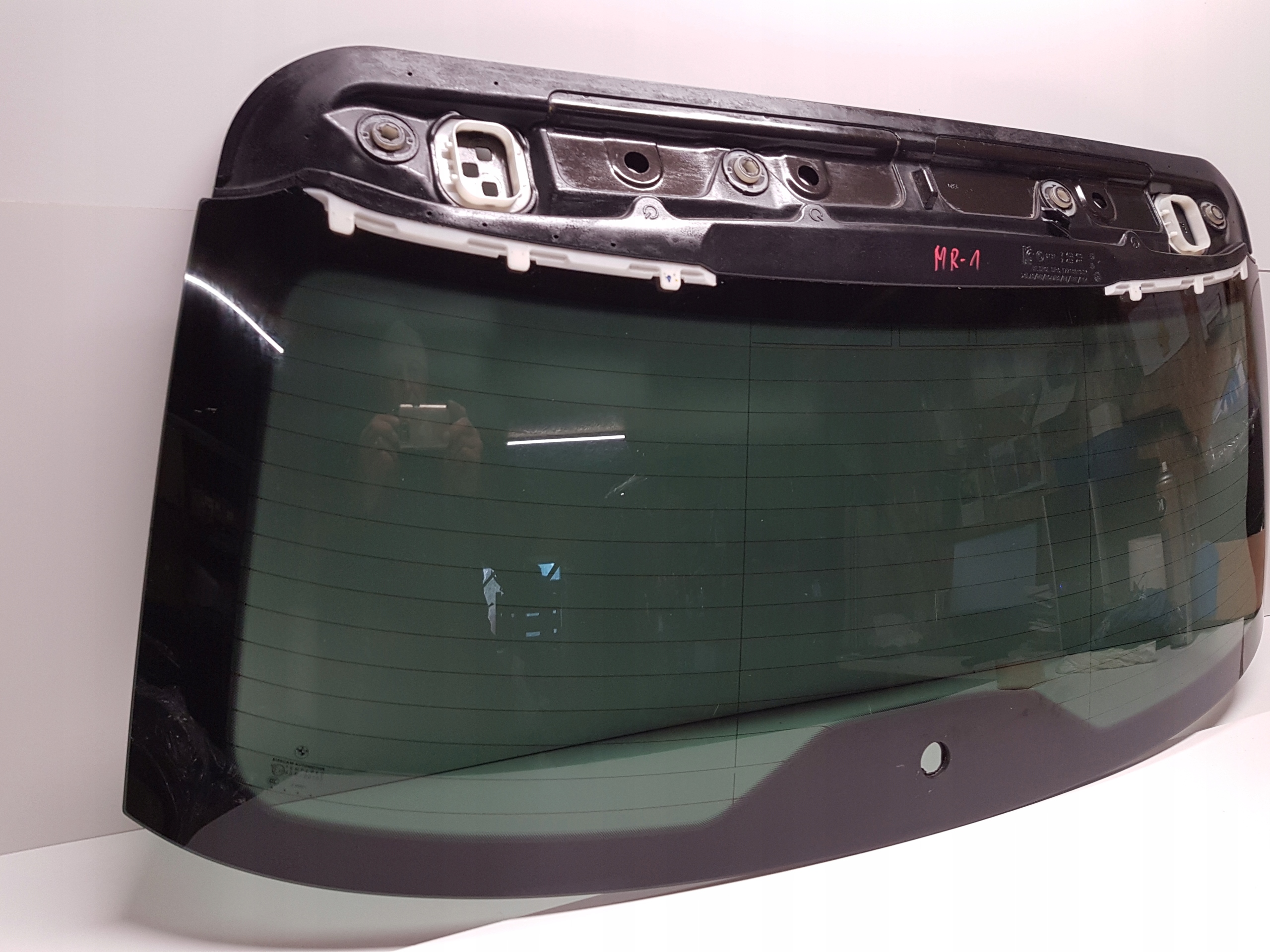 Vitre Arrière du capot BMW G21 7453410