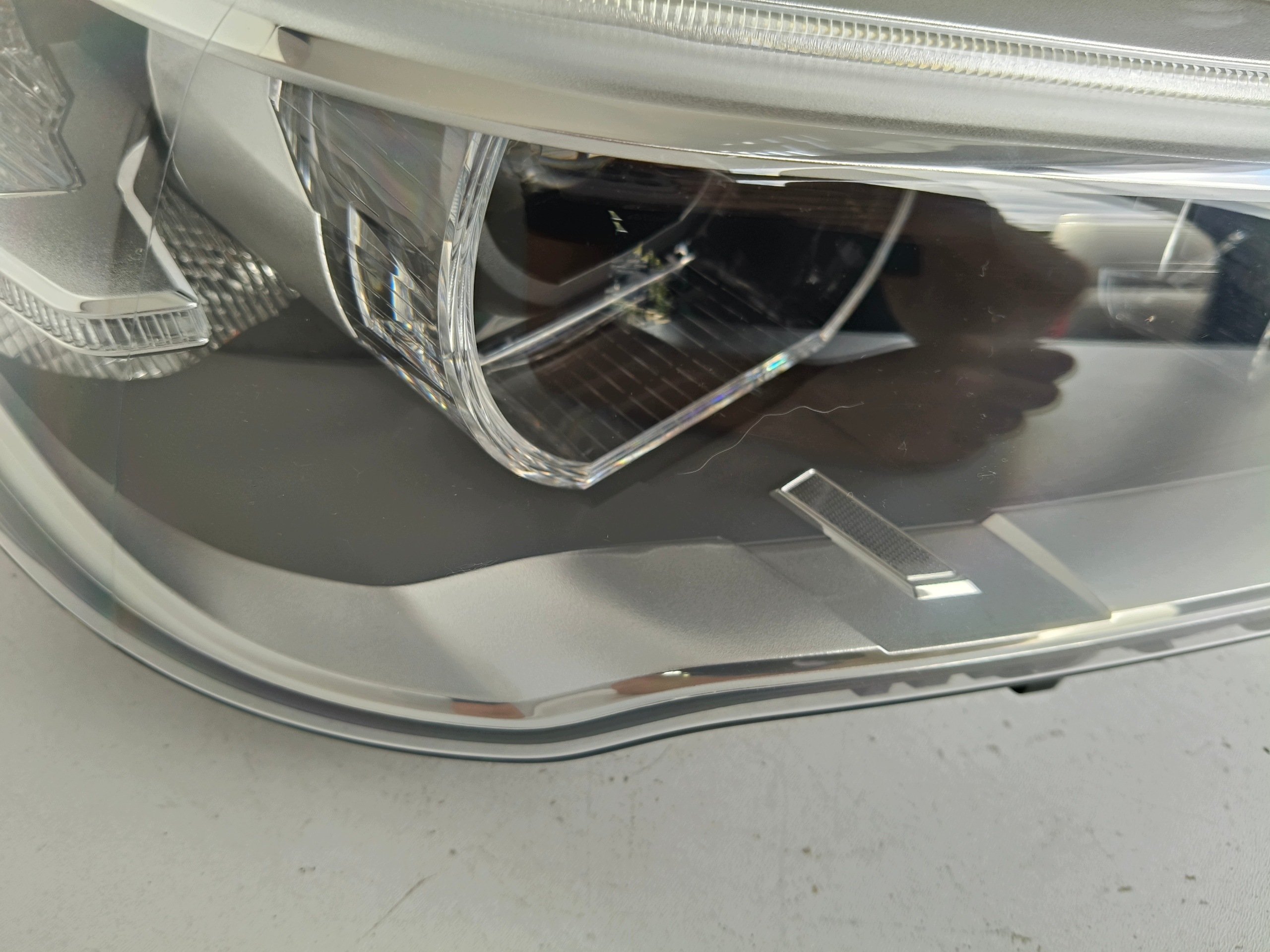 light right REFLEKTOR BMW X1 F48 15- FULL LED