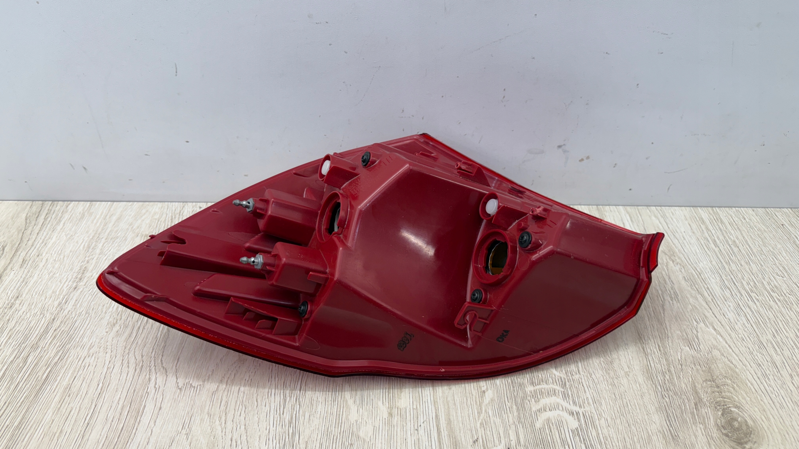 KIA CEED 2 II HB 2012+ right light rear part 92402-A20 E260WR