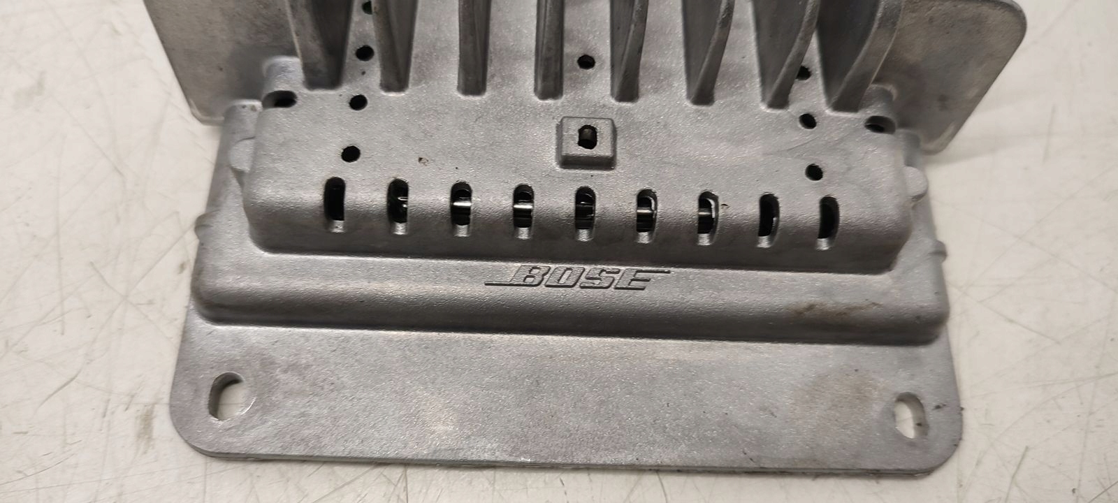 amplifier Audi A4 B7 Cabrio 2,0 TDI