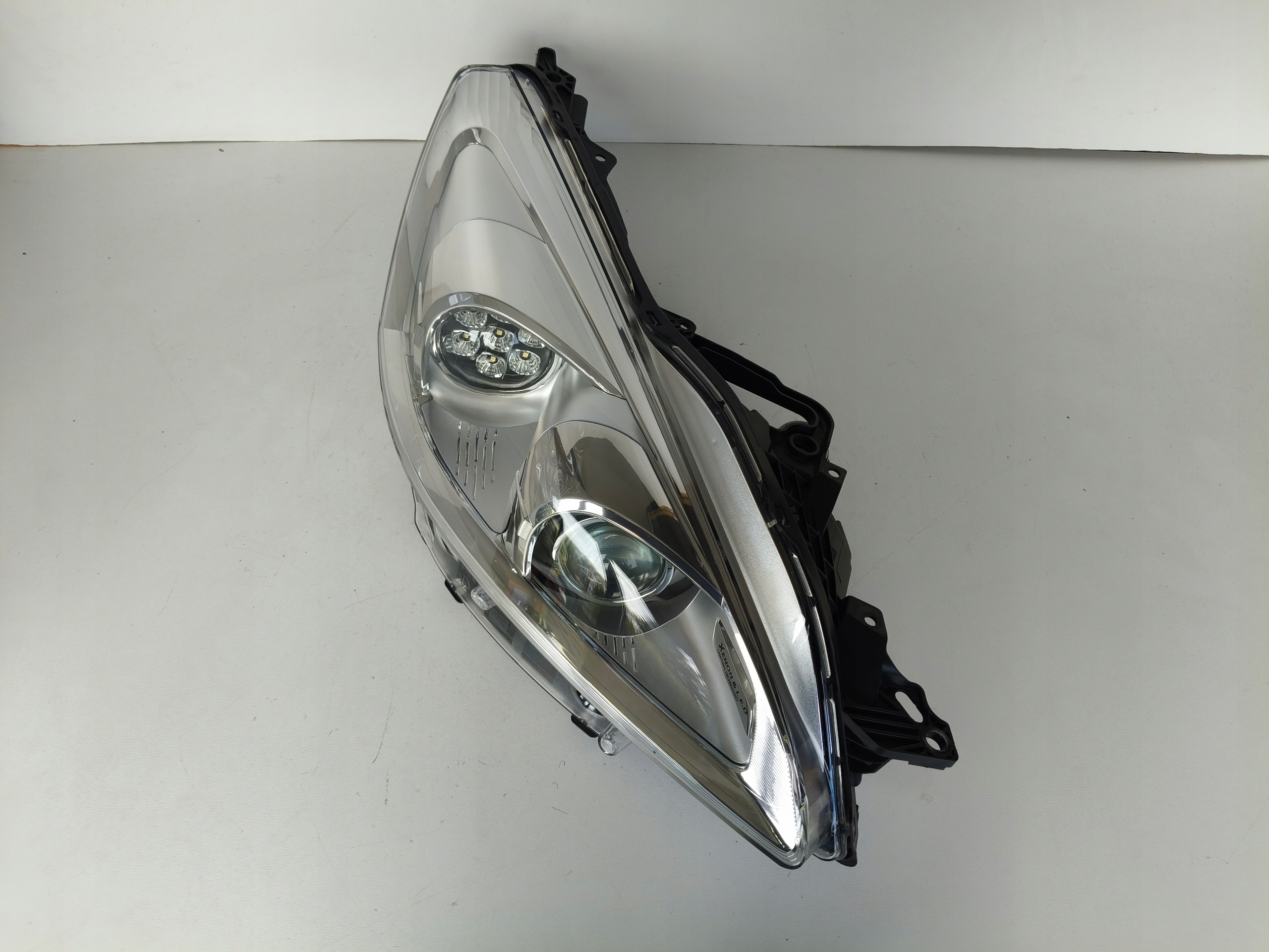 light right REFLEKTOR PEUGEOT 508 10-14 XENON LED positioning