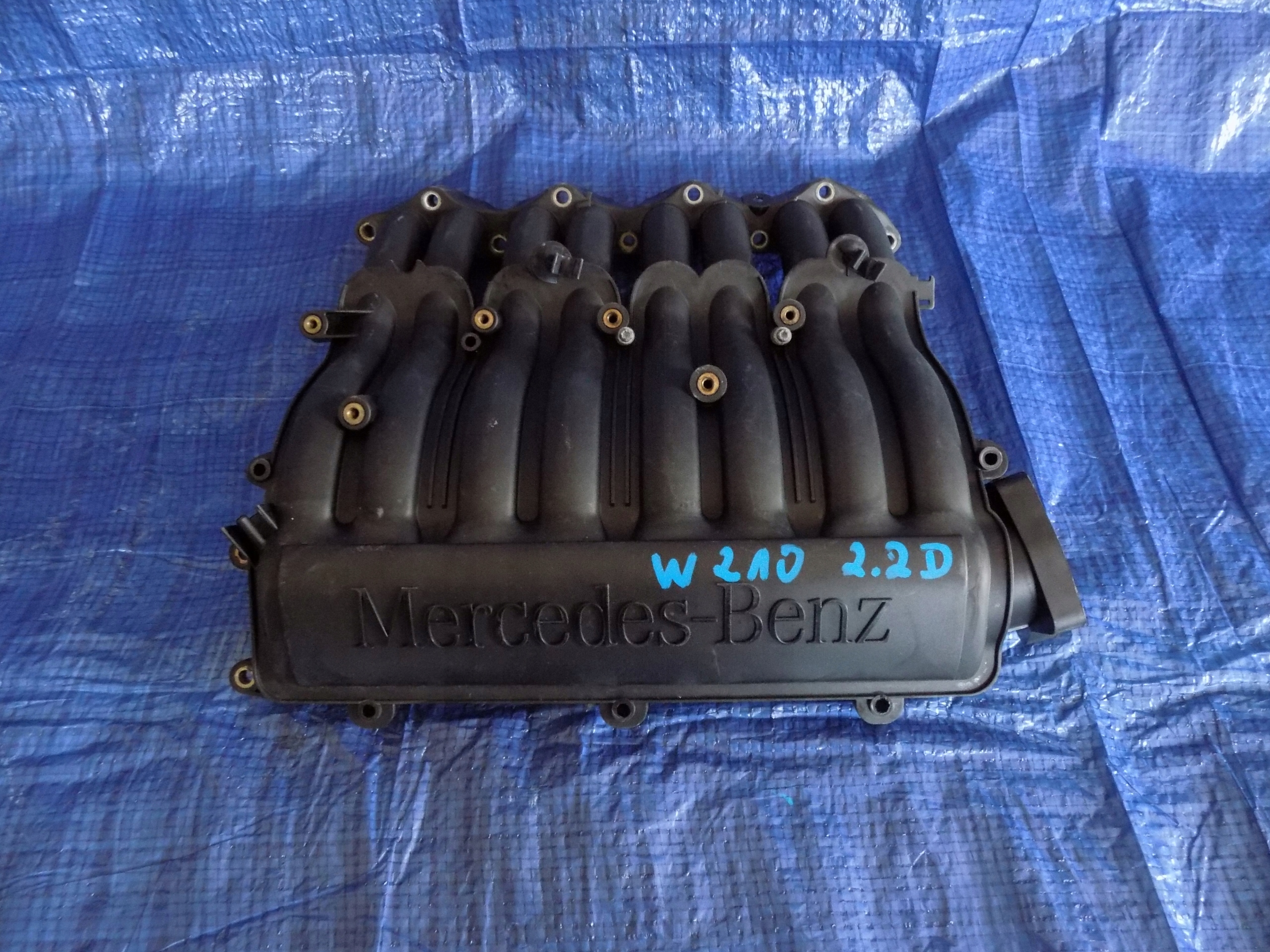 intake manifold MERCEDES W210 2,2D