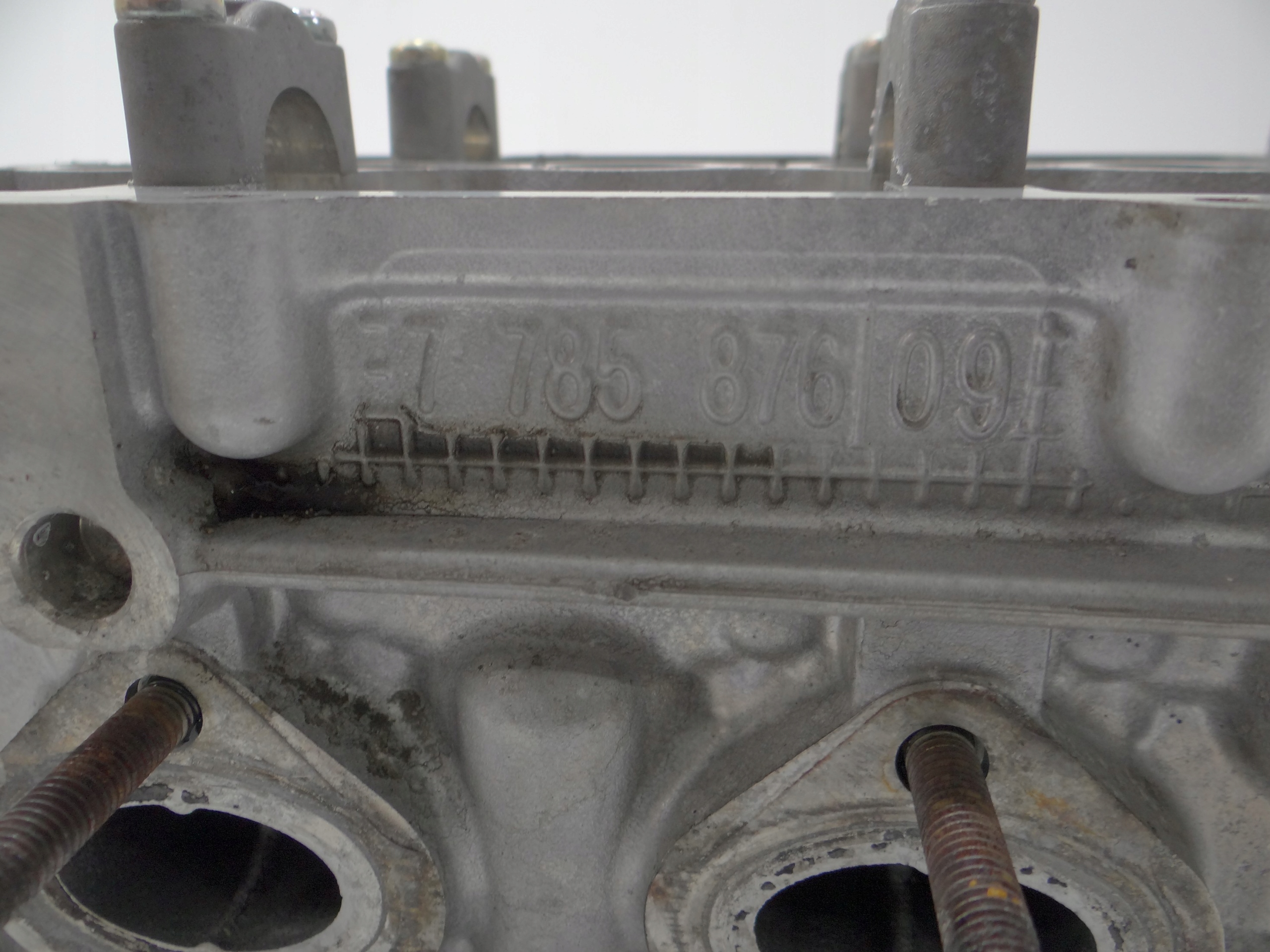 TESTATA BMW X3 E83 OE 7785876
