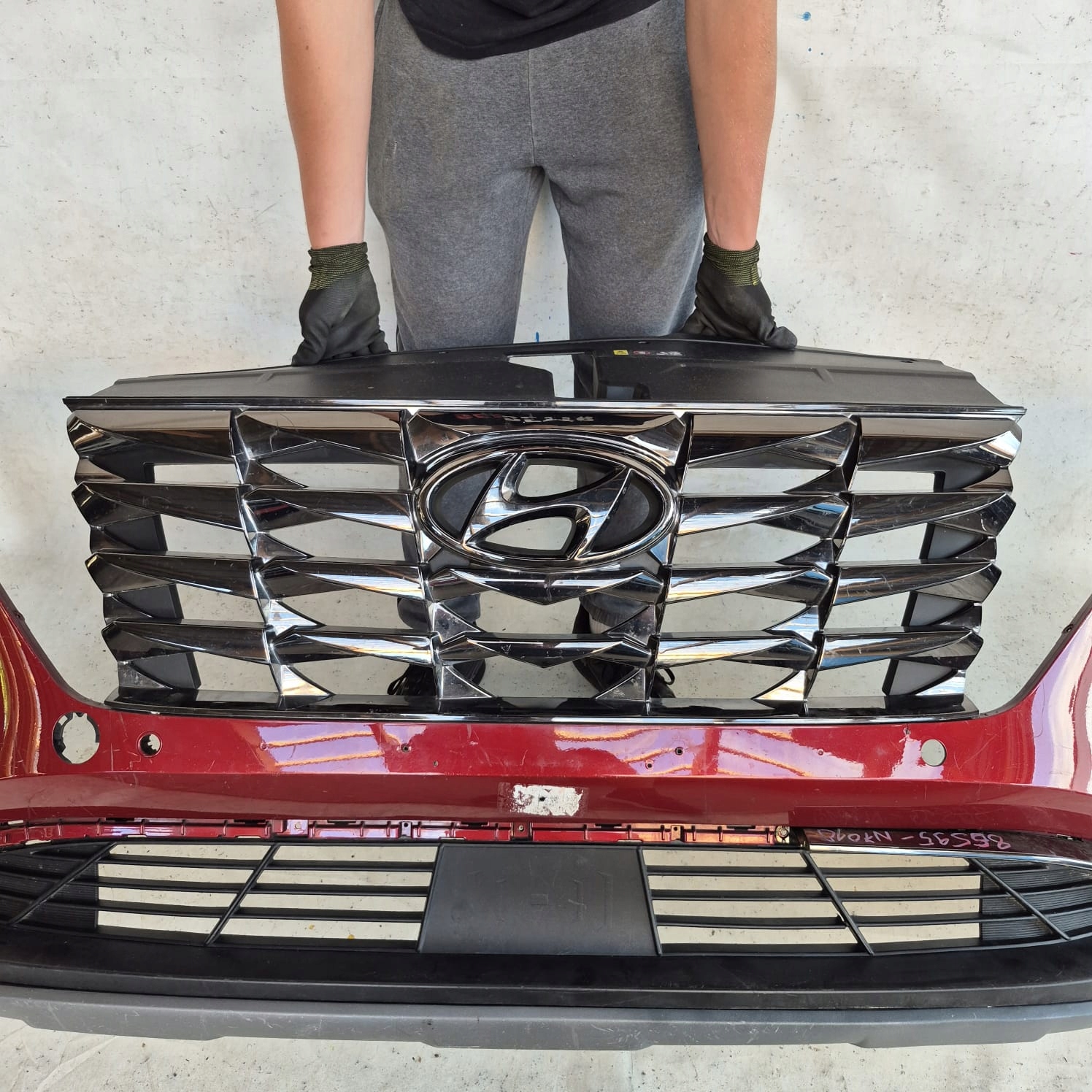 HYUNDAI TUCSON IV 4 20-> bumper front front PDC