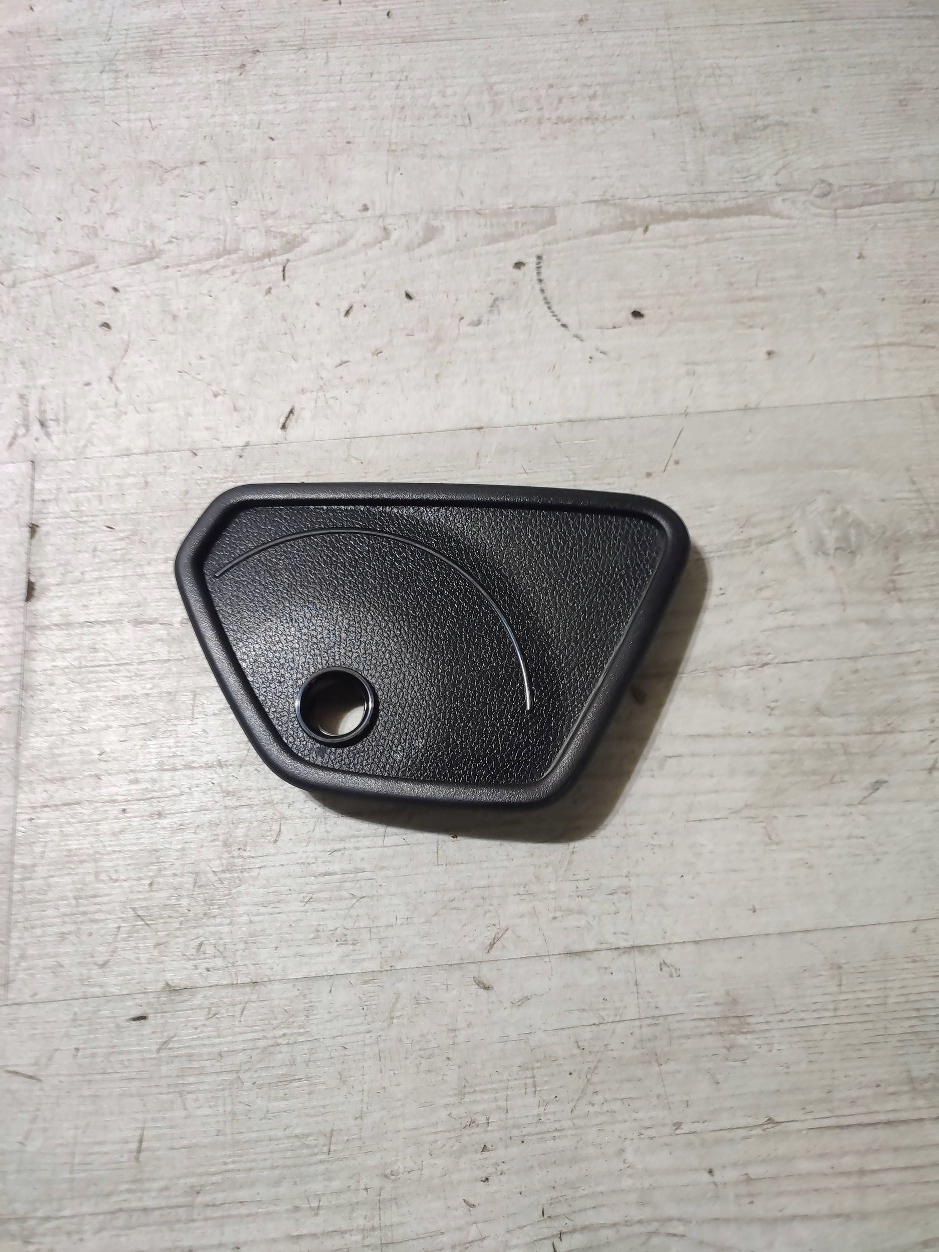 Mercedes-Benz GLK (X204) 2013 front left side cover seat