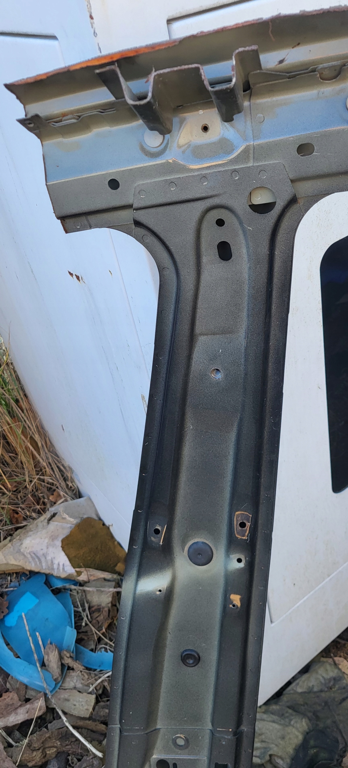 pillar central right hinges door TYLNYCH R BMW 1 E87 OE EU black