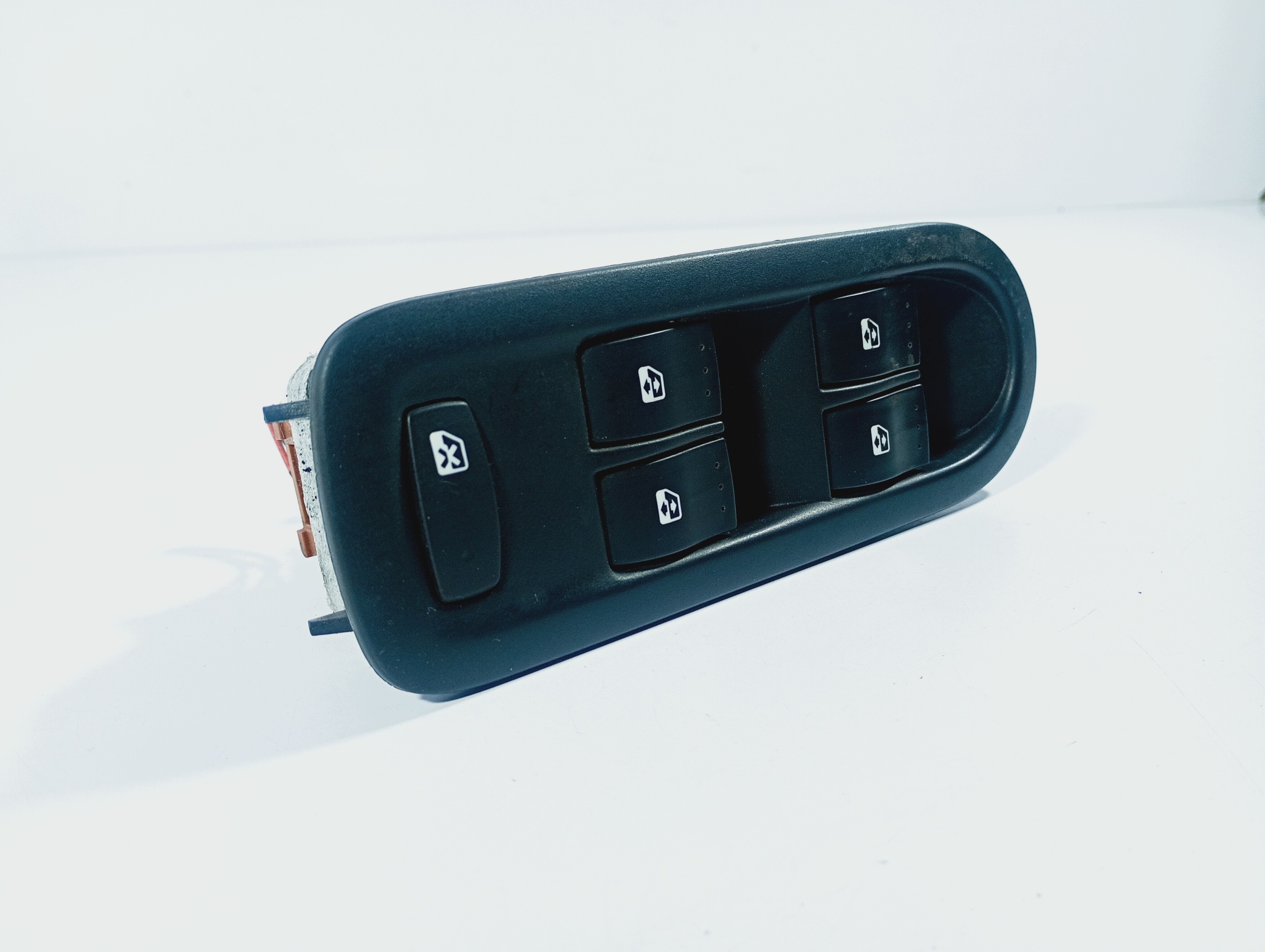 interrupteur panel vitre gauche avant OE 156018070 RENAULT Megane 2 II 06-08