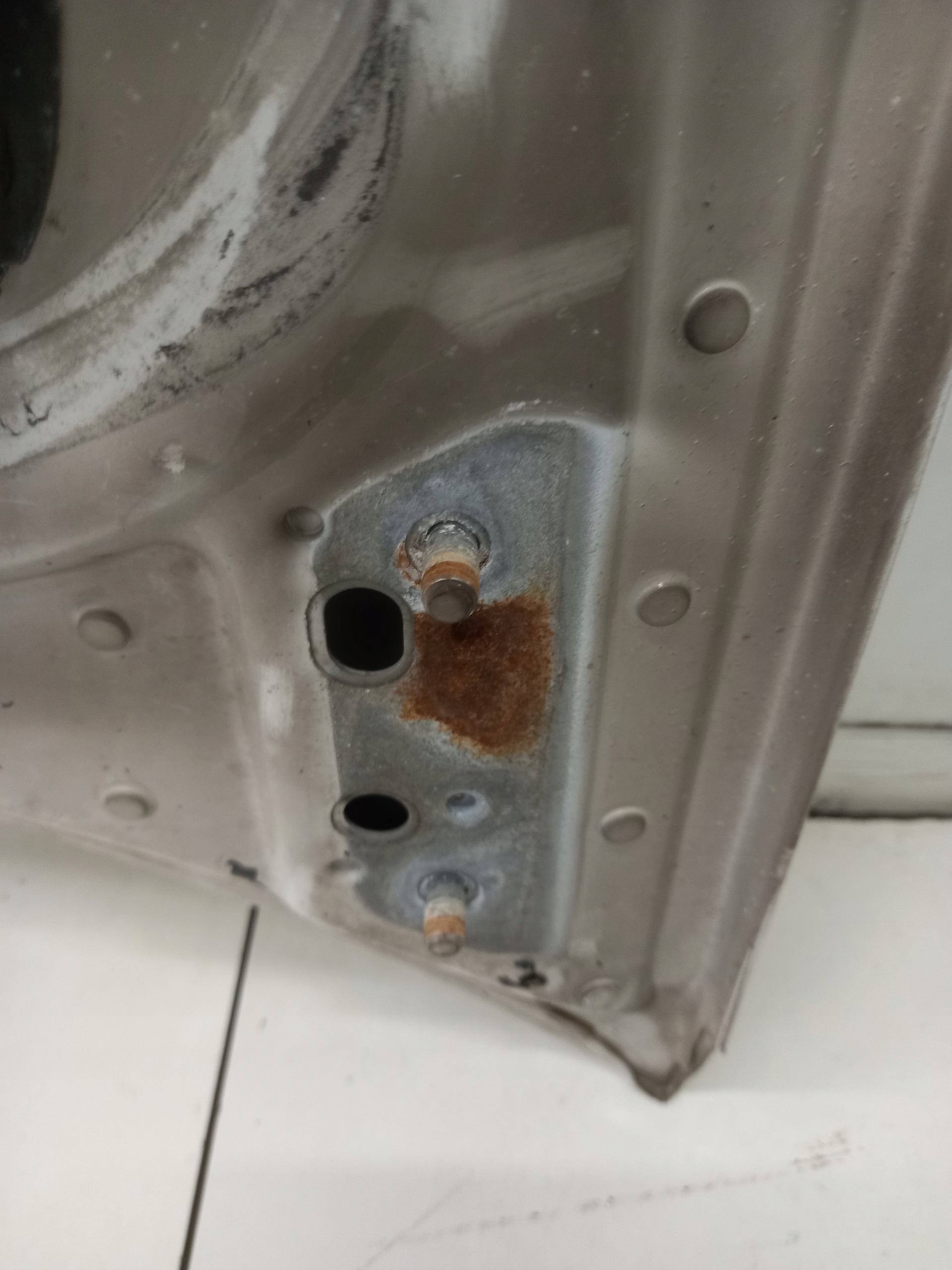 bonnet VOLKSWAGEN TOURAN 1