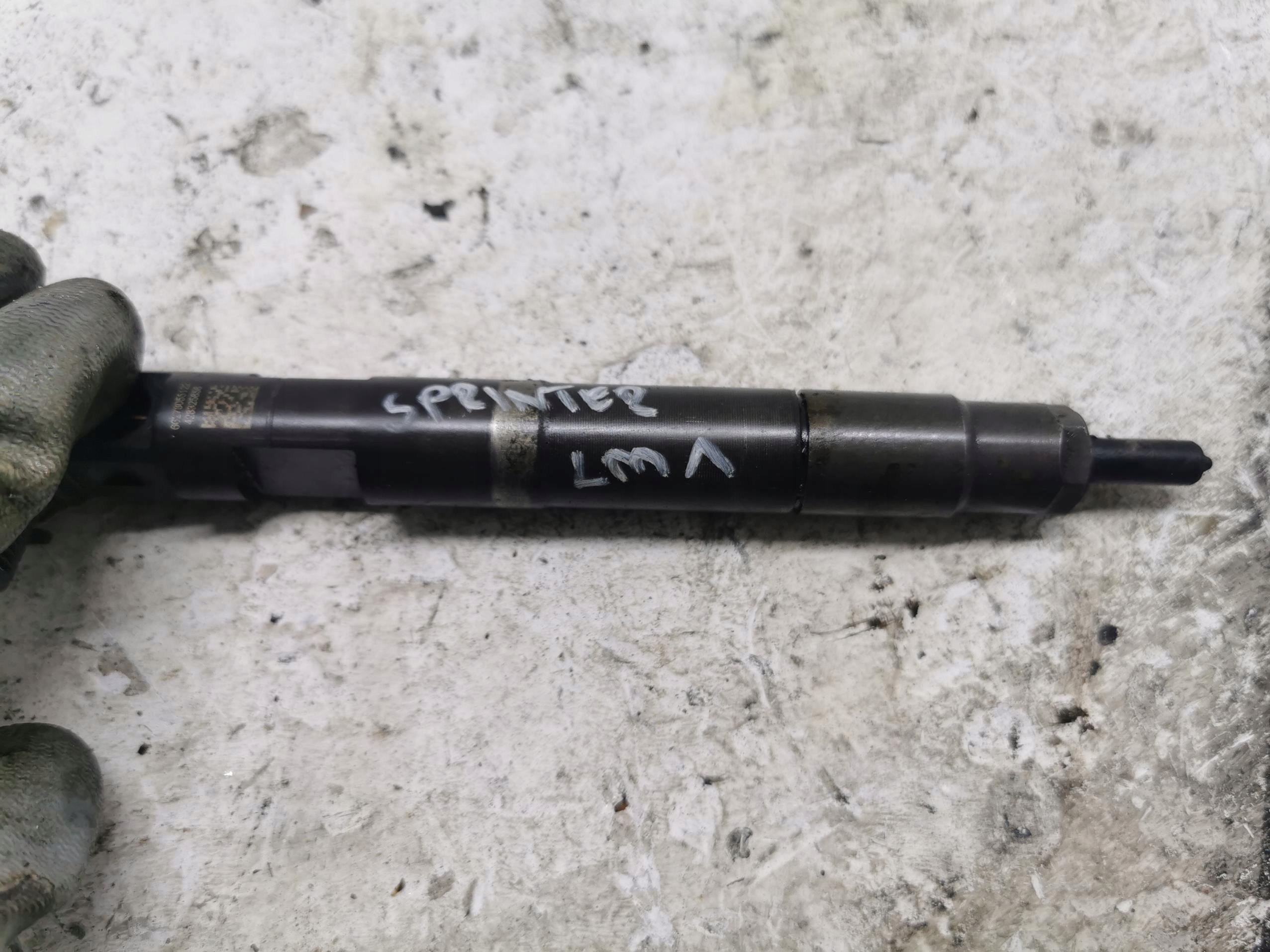 injector MERCEDES SPRINTER W906 2.2 428325856