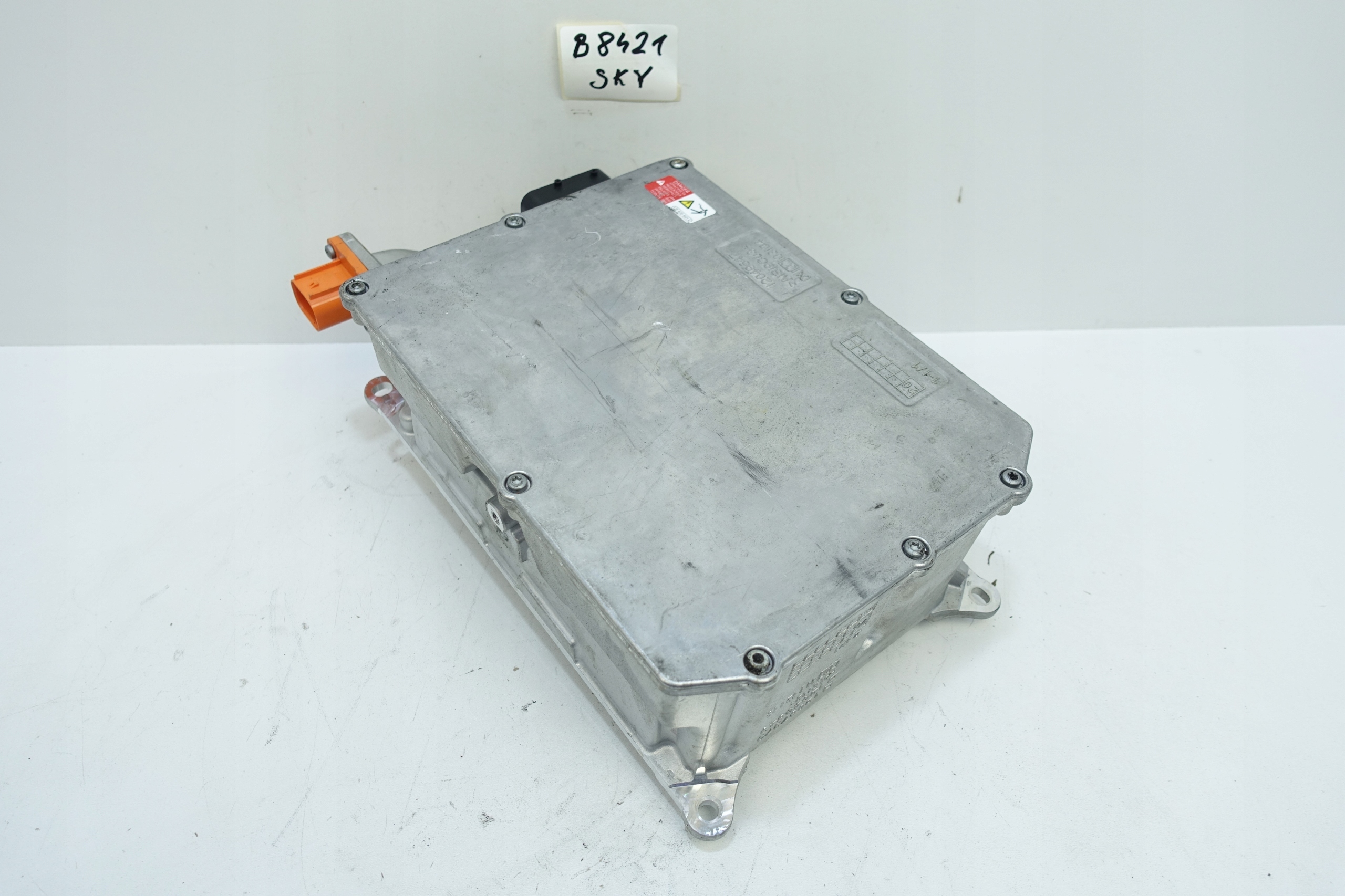 module STACJA LADOWANIA LADOWARKA VW 5QE915685E